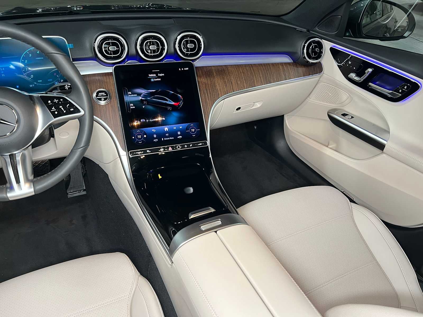 2025 Mercedes-Benz C 300 4MATIC® Sedan