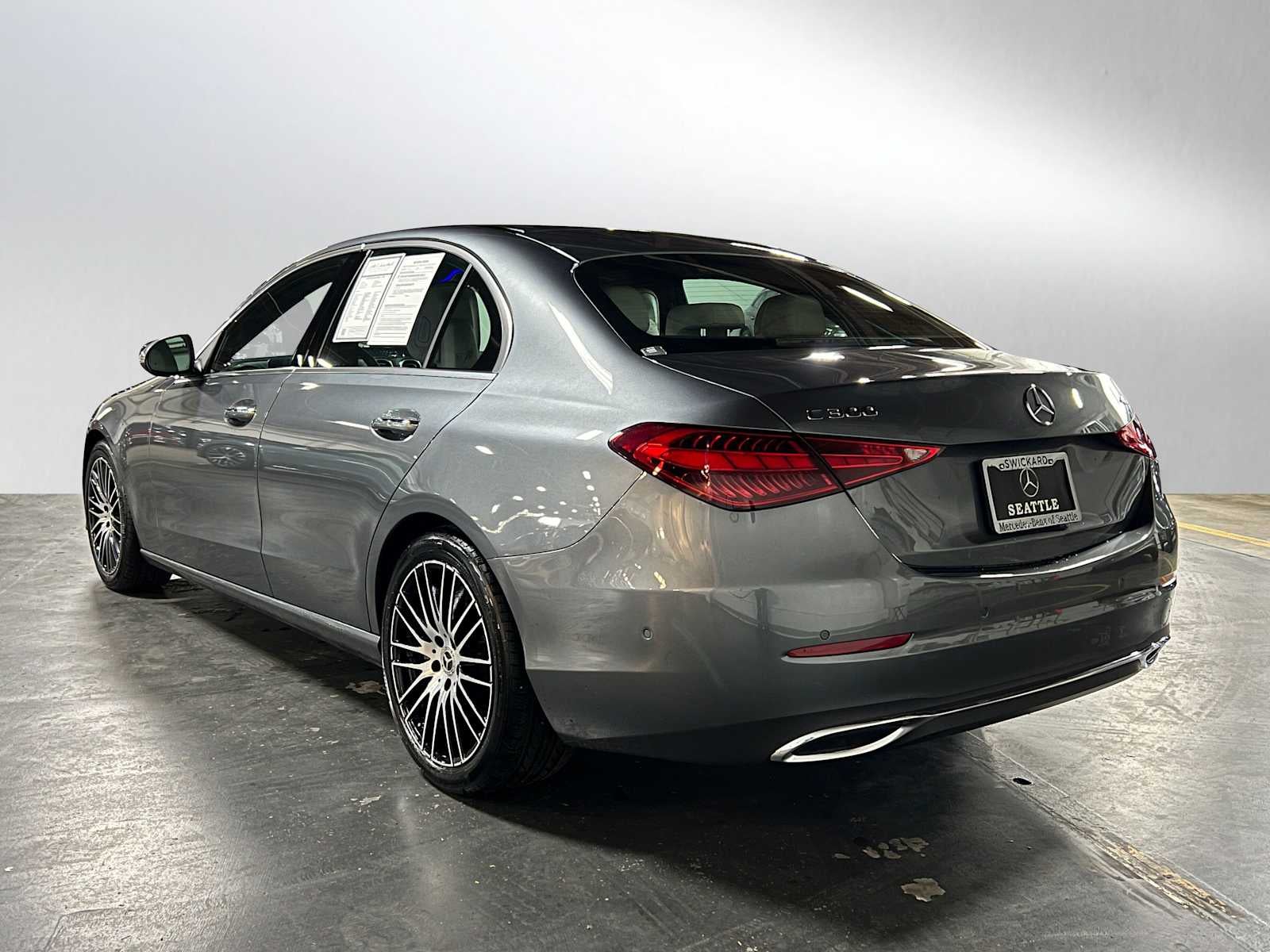 2025 Mercedes-Benz C 300 4MATIC® Sedan