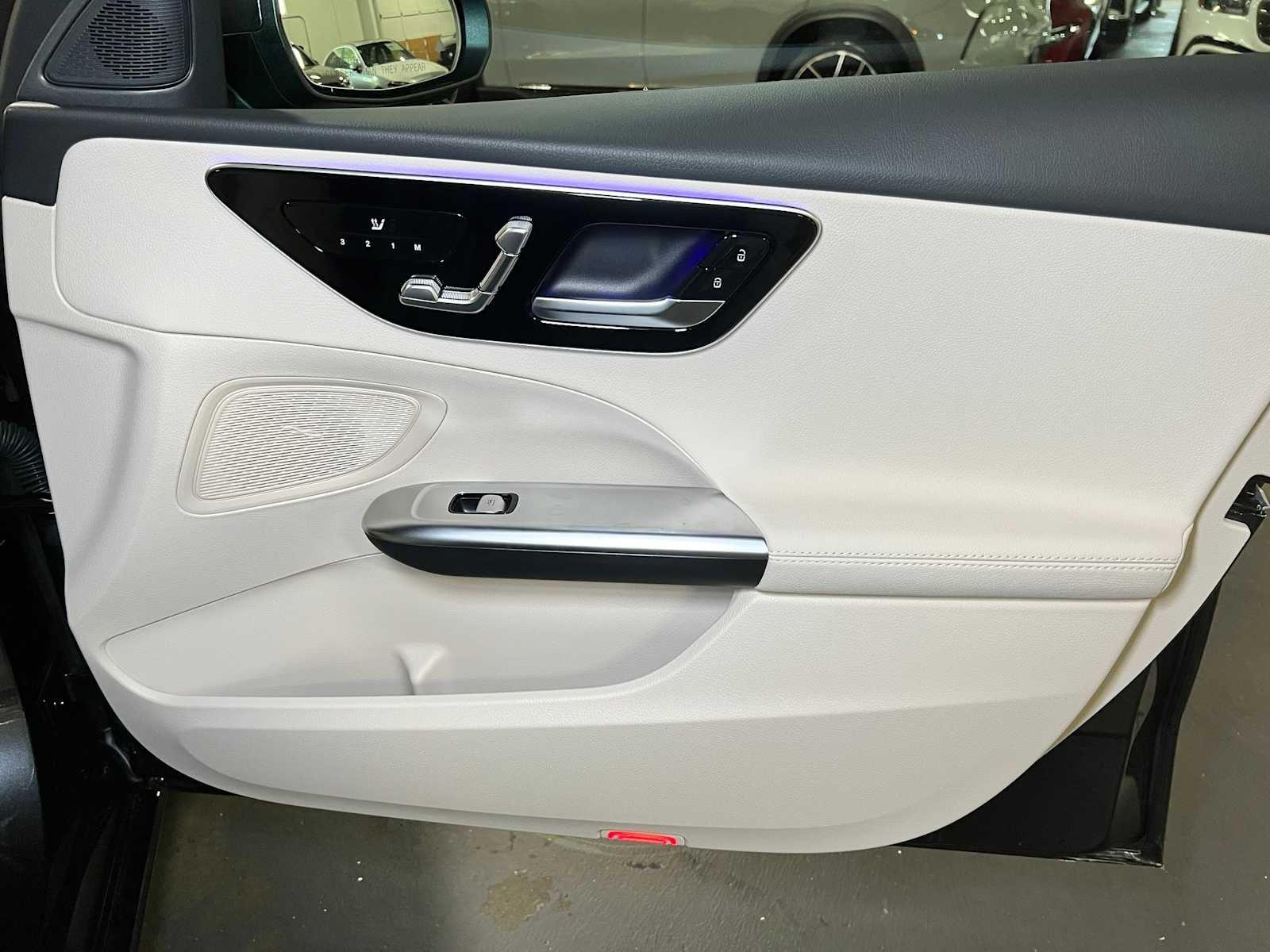 2025 Mercedes-Benz C 300 4MATIC® Sedan