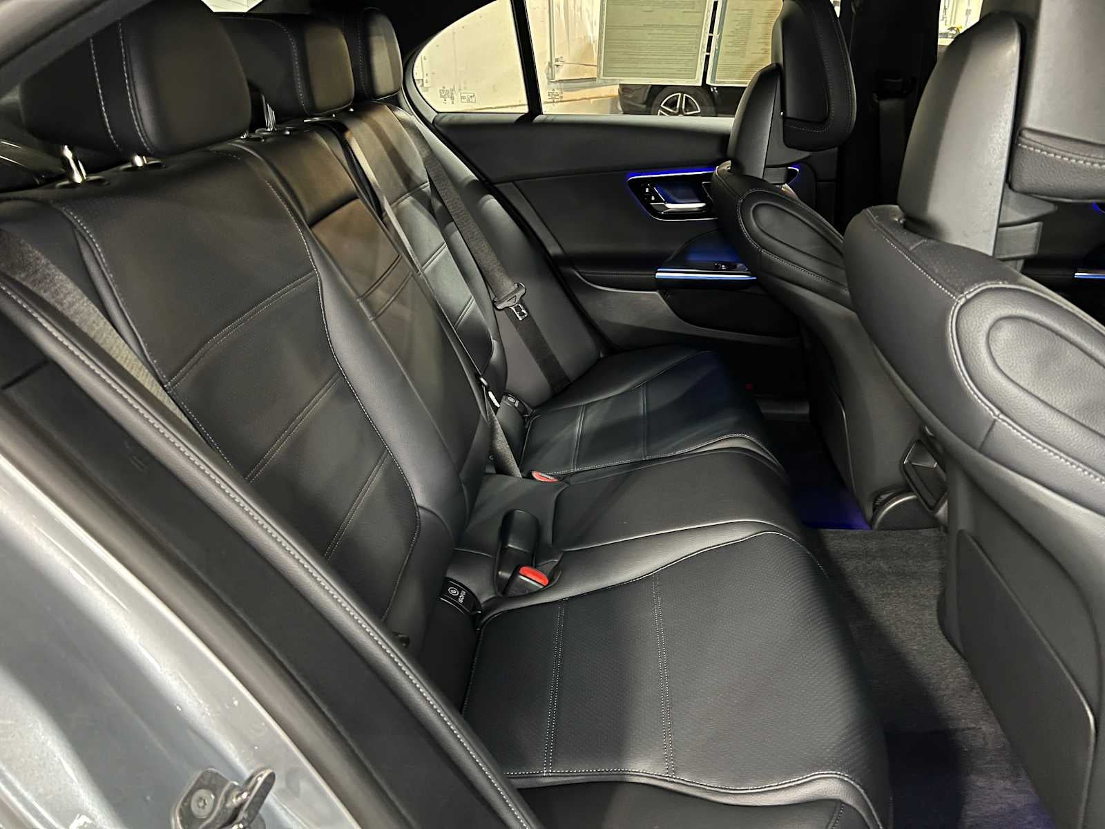 2025 Mercedes-Benz C 300 4MATIC® Sedan