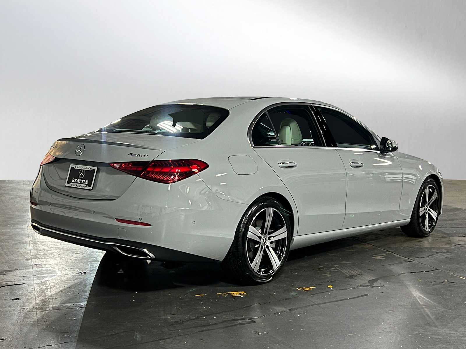 2025 Mercedes-Benz C 300 4MATIC® Sedan