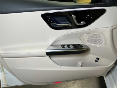 2025 Mercedes-Benz C 300 4MATIC® Sedan