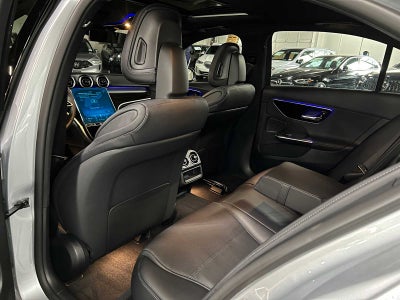 2025 Mercedes-Benz C 300 4MATIC® Sedan