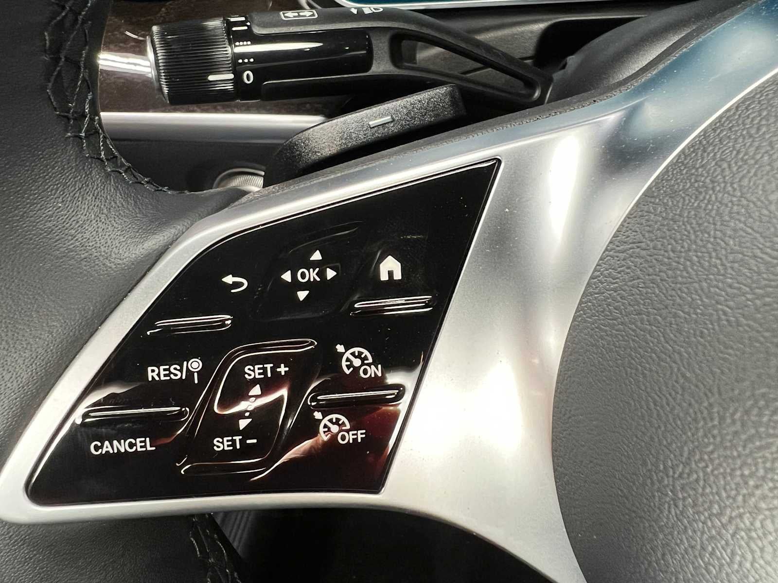 2025 Mercedes-Benz C 300 4MATIC® Sedan