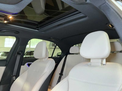 2025 Mercedes-Benz C 300 4MATIC® Sedan