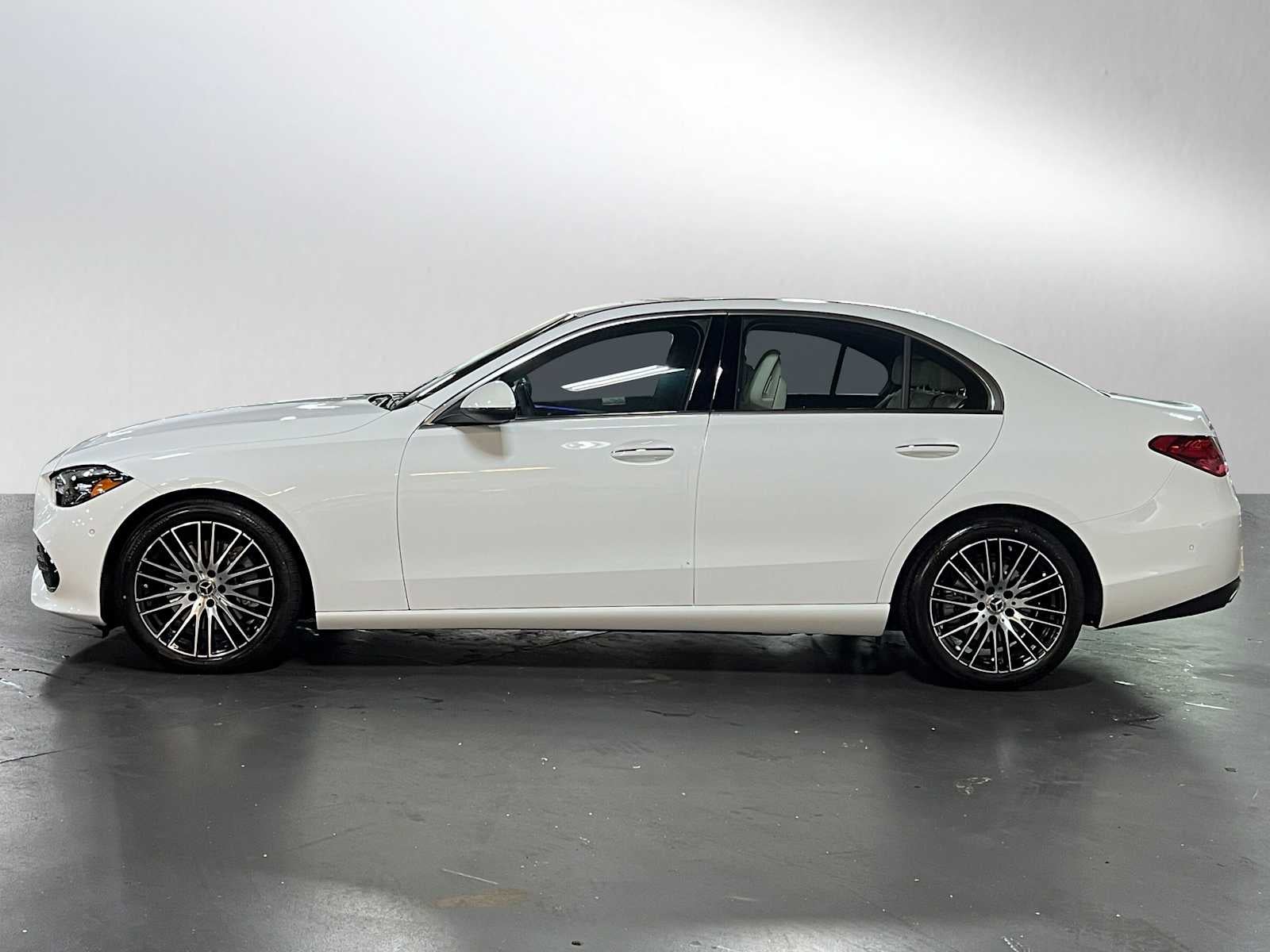 2025 Mercedes-Benz C 300 4MATIC® Sedan