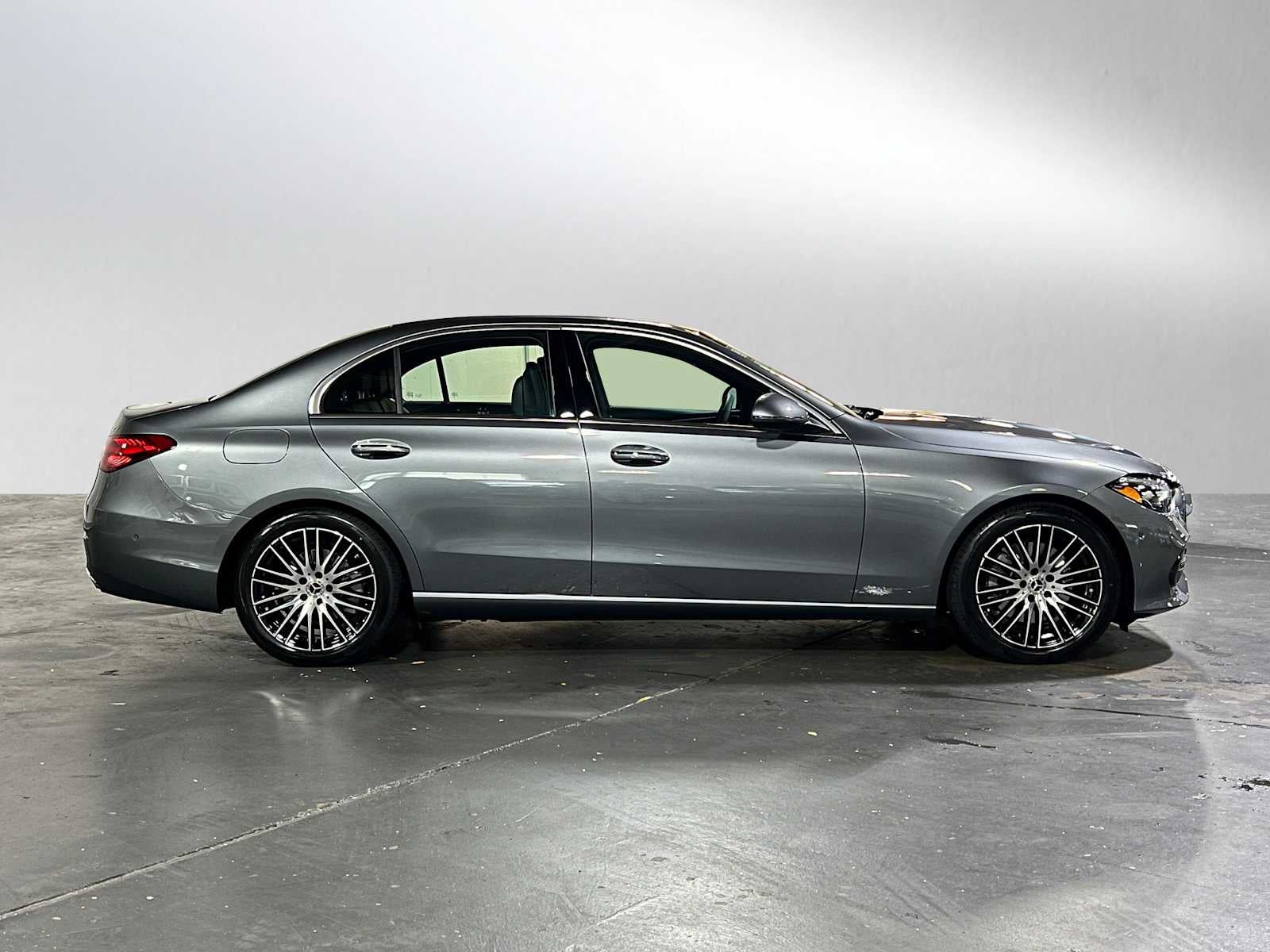 2025 Mercedes-Benz C 300 4MATIC® Sedan