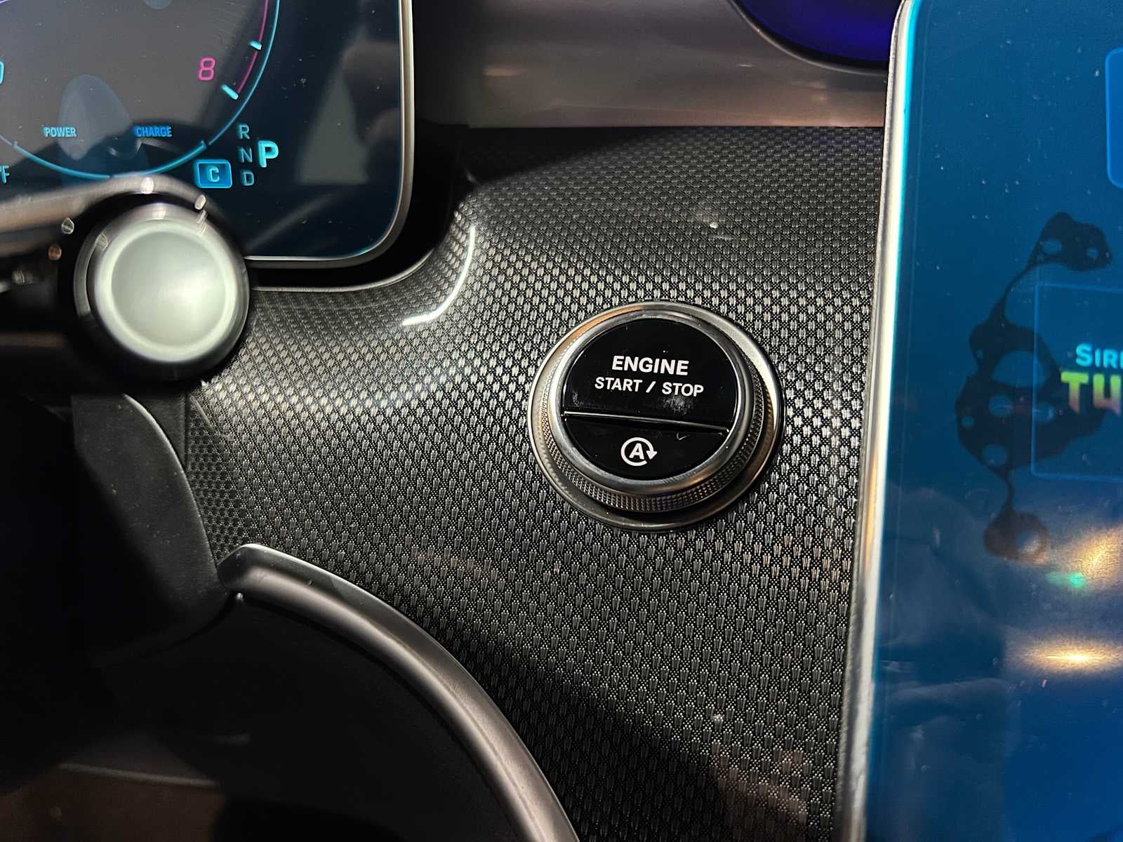 2025 Mercedes-Benz C 300 4MATIC® Sedan