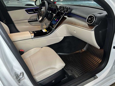 2025 Mercedes-Benz C 300 C 300