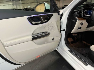 2025 Mercedes-Benz C 300 C 300