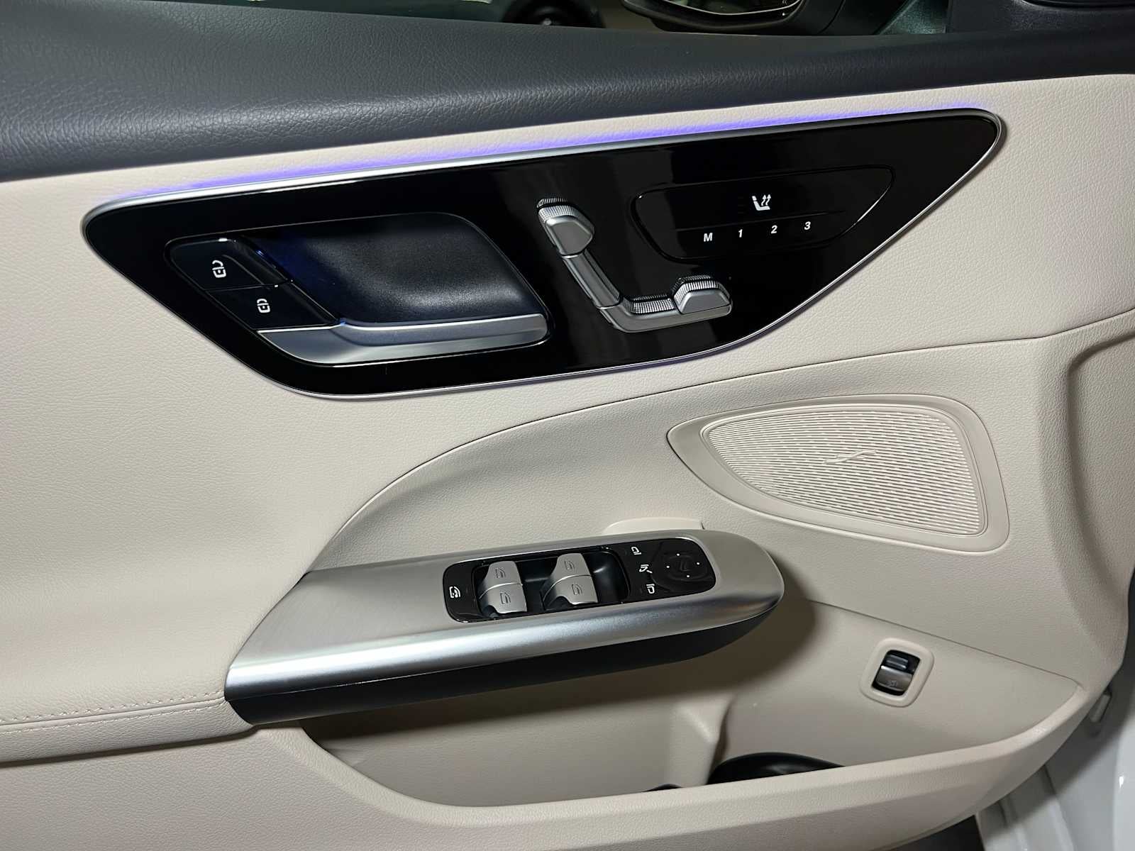 2025 Mercedes-Benz C 300 C 300