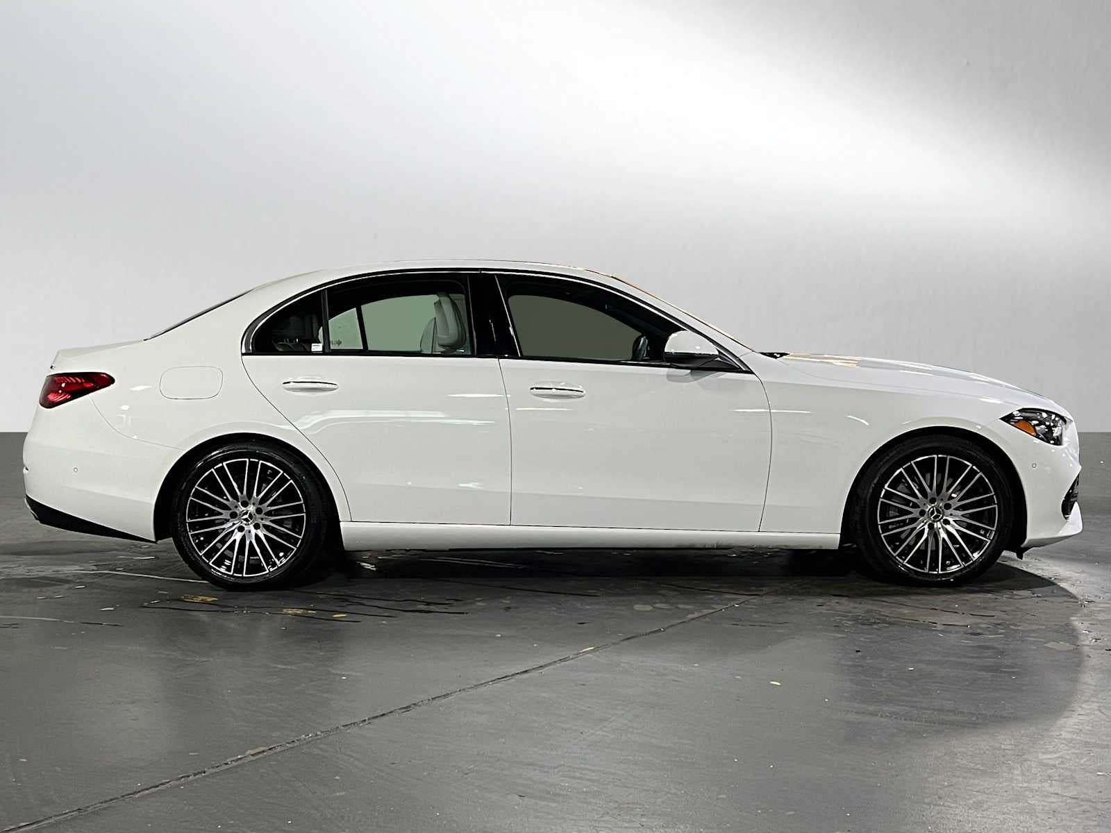 2025 Mercedes-Benz C 300 C 300