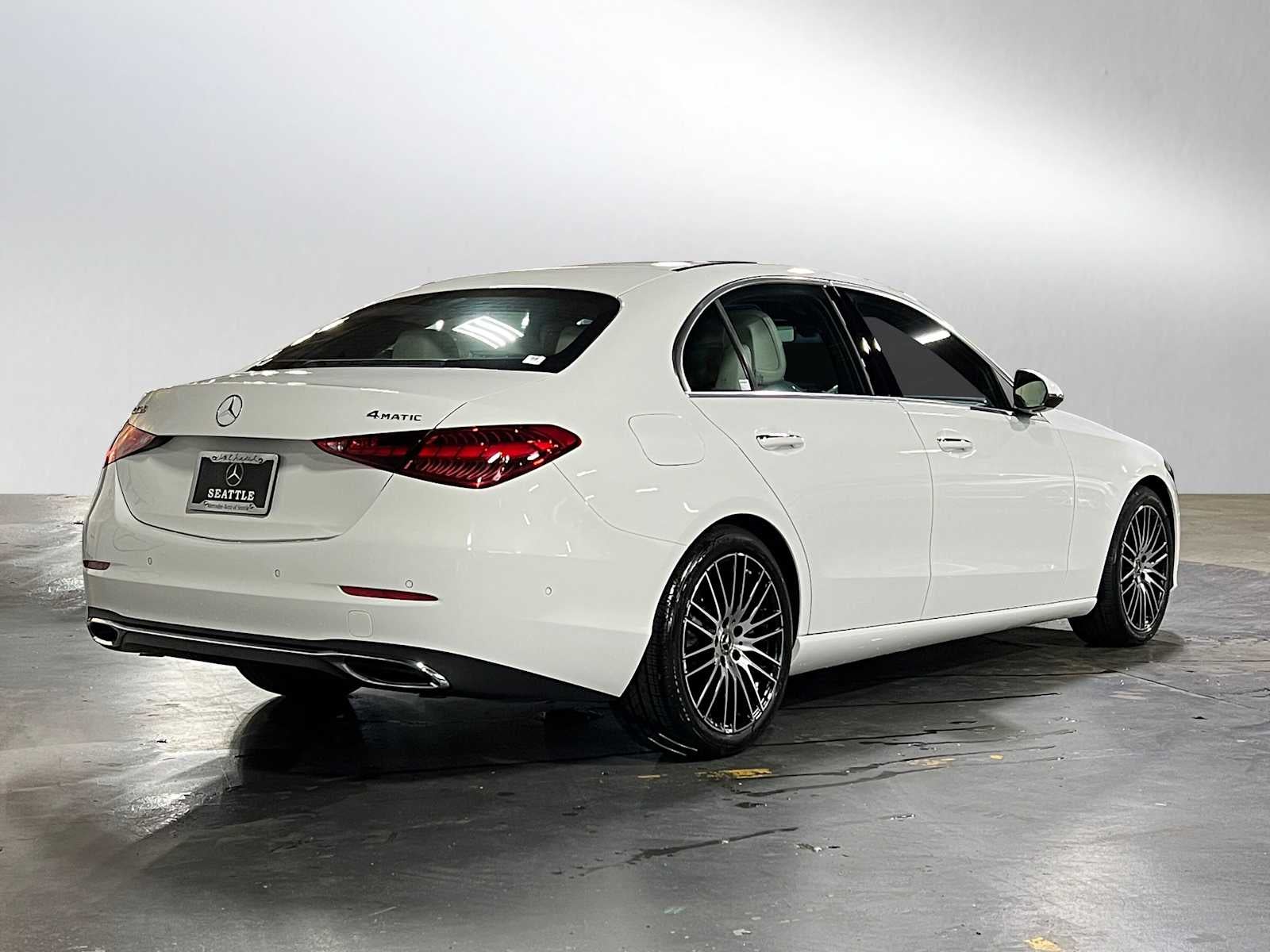 2025 Mercedes-Benz C 300 C 300