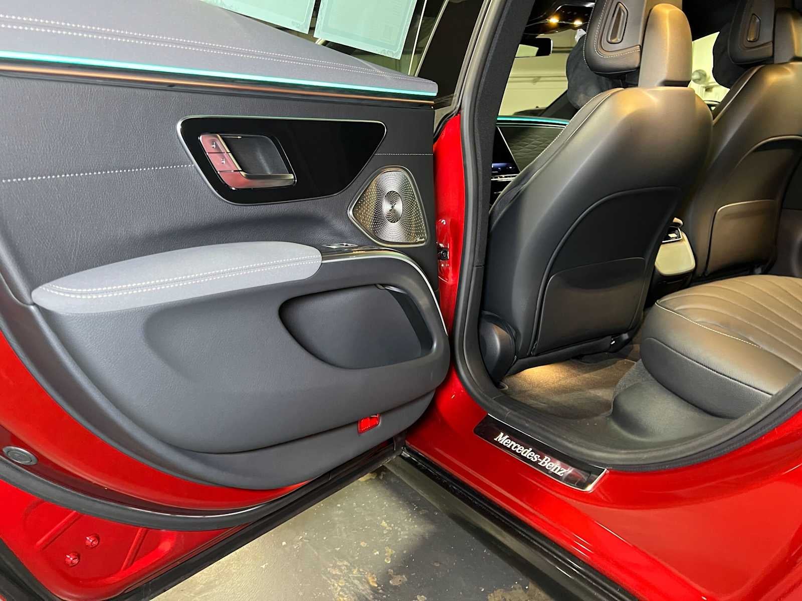2023 Mercedes-Benz EQS 450 4MATIC® Sedan
