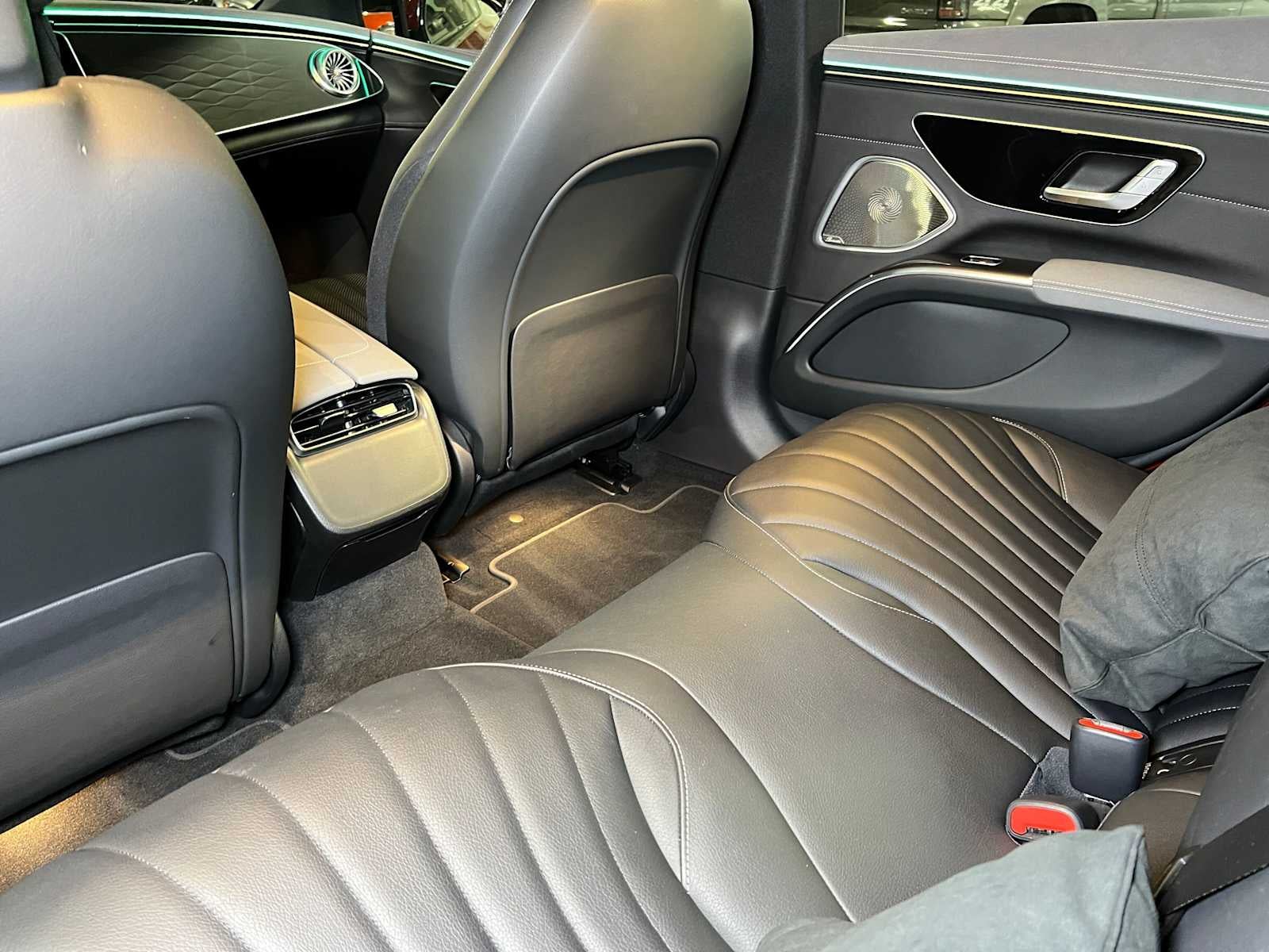 2023 Mercedes-Benz EQS 450 4MATIC® Sedan