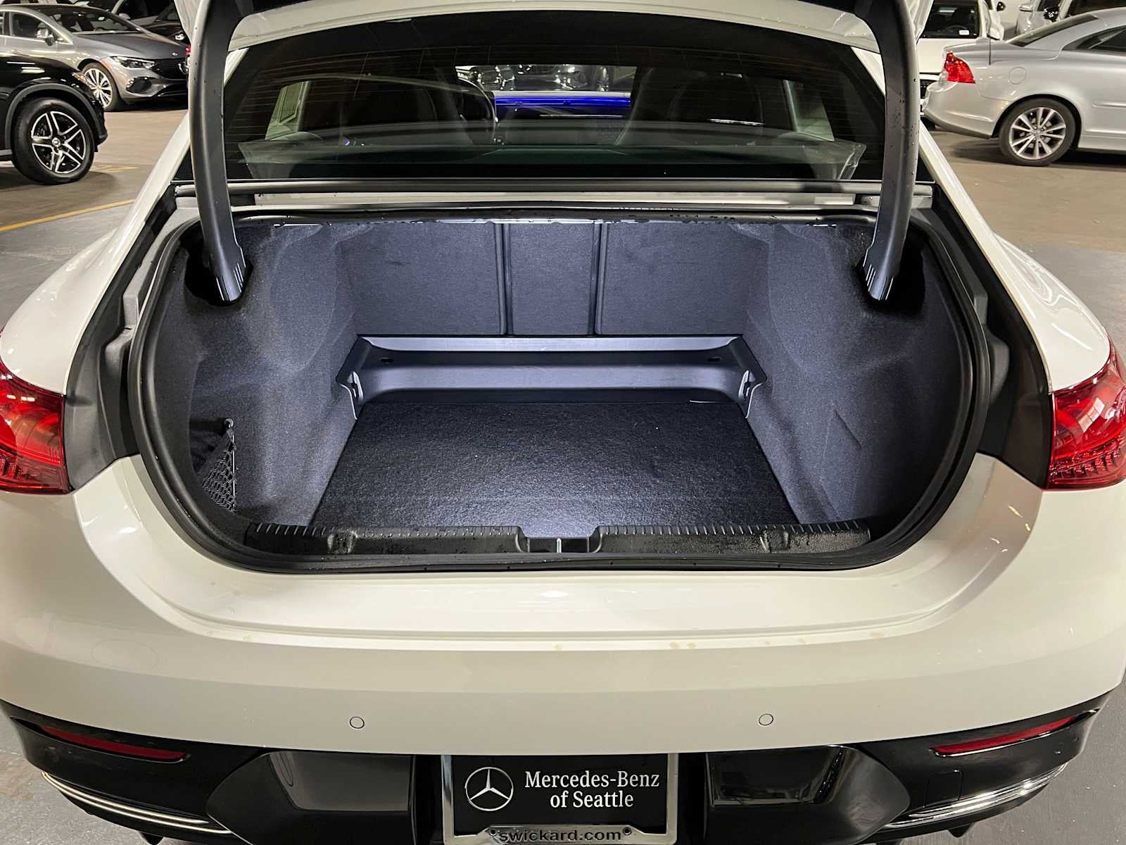 2023 Mercedes-Benz EQE 350 4MATIC®+ Sedan