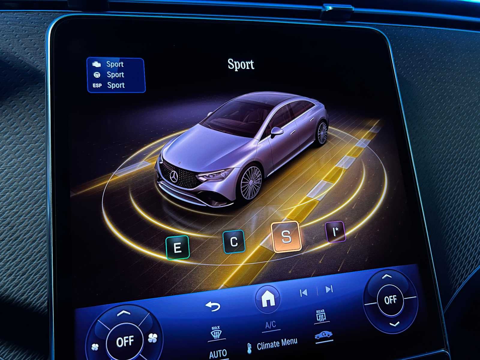 2023 Mercedes-Benz EQE 350 4MATIC®+ Sedan