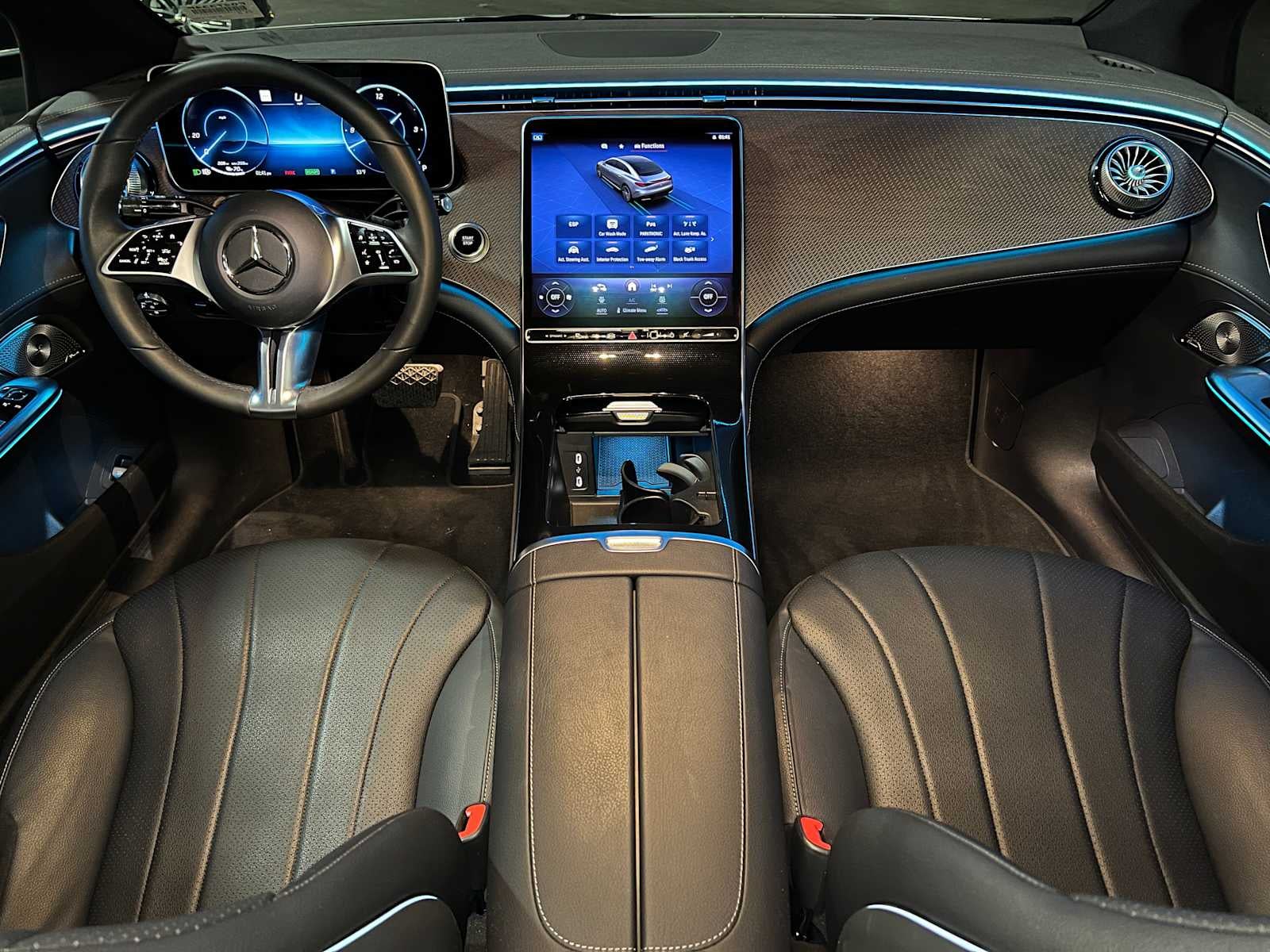 2023 Mercedes-Benz EQE 350 4MATIC®+ Sedan