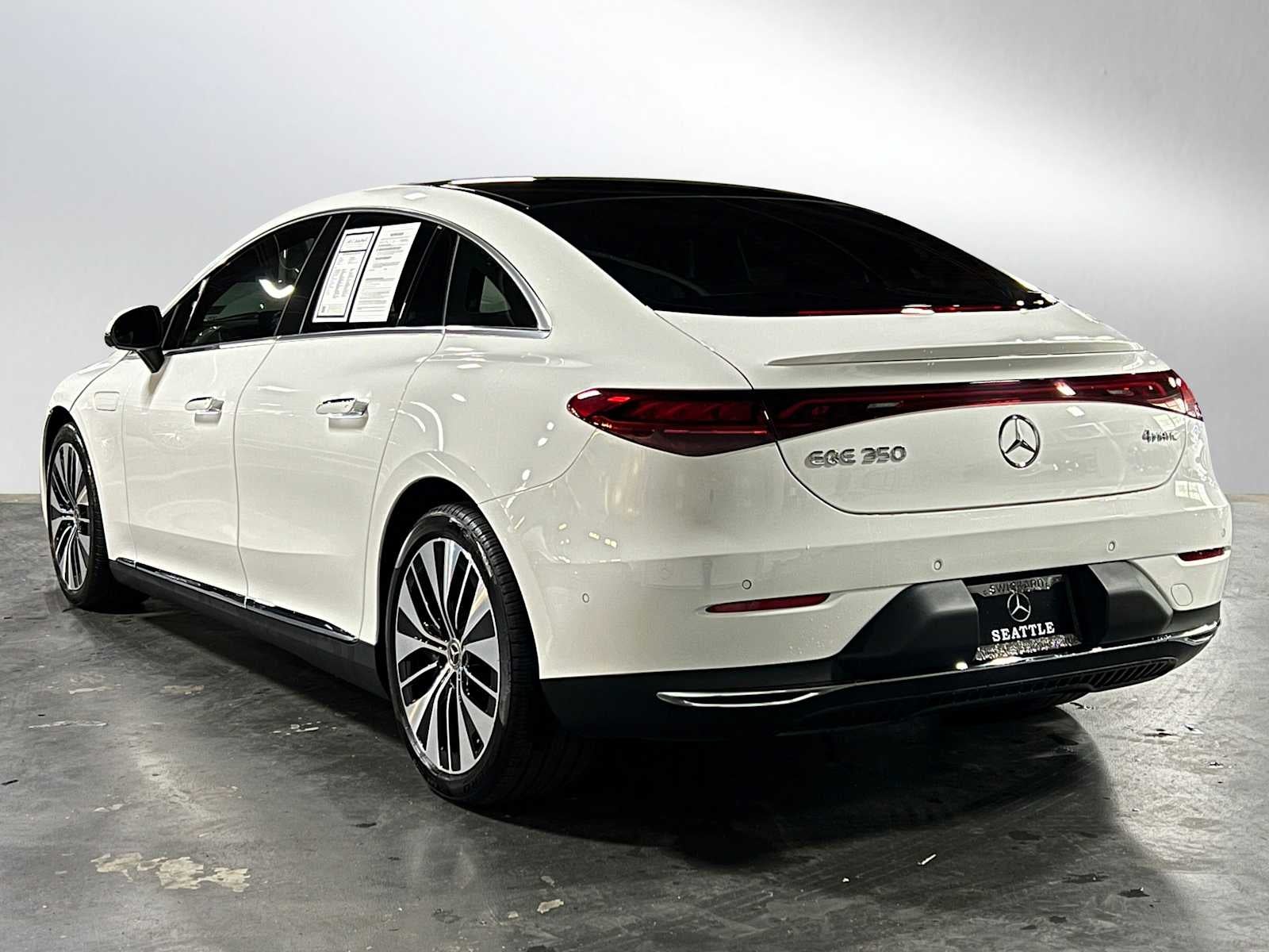 2023 Mercedes-Benz EQE 350 4MATIC®+ Sedan