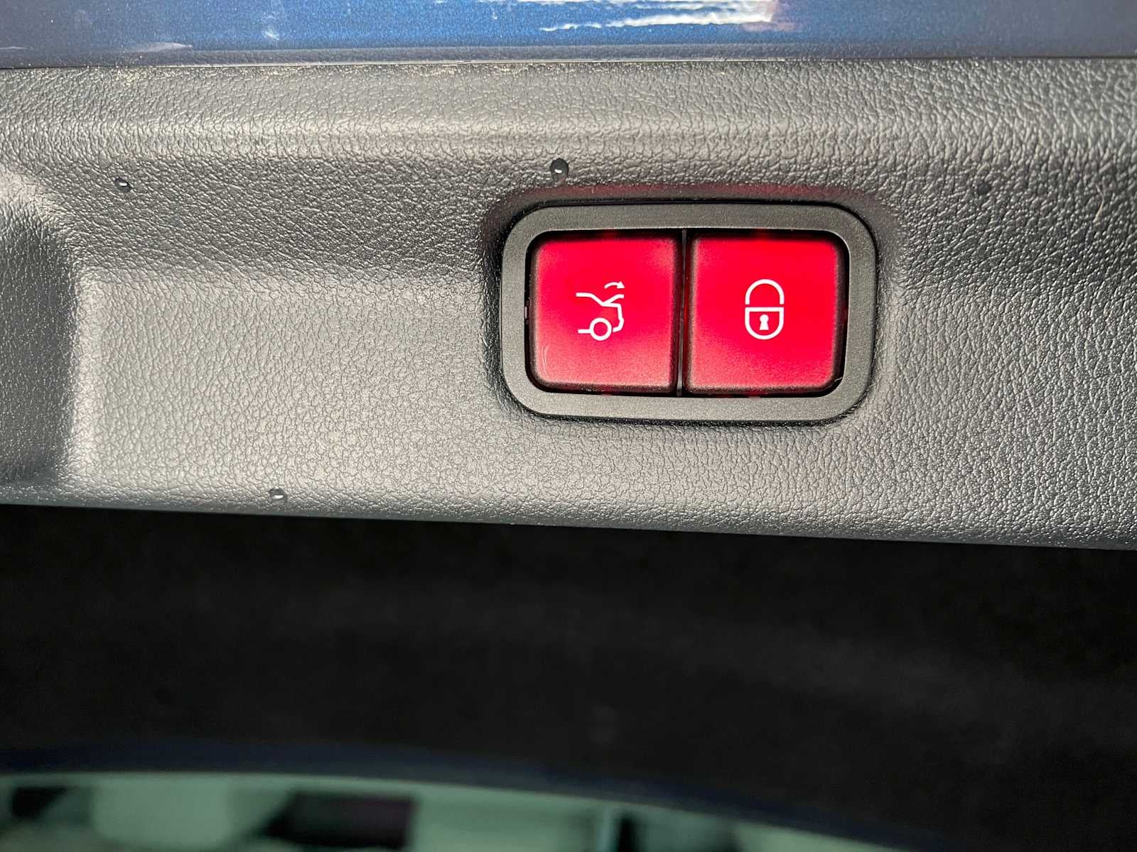 2026 Mercedes-Benz EQE 320+ Sedan