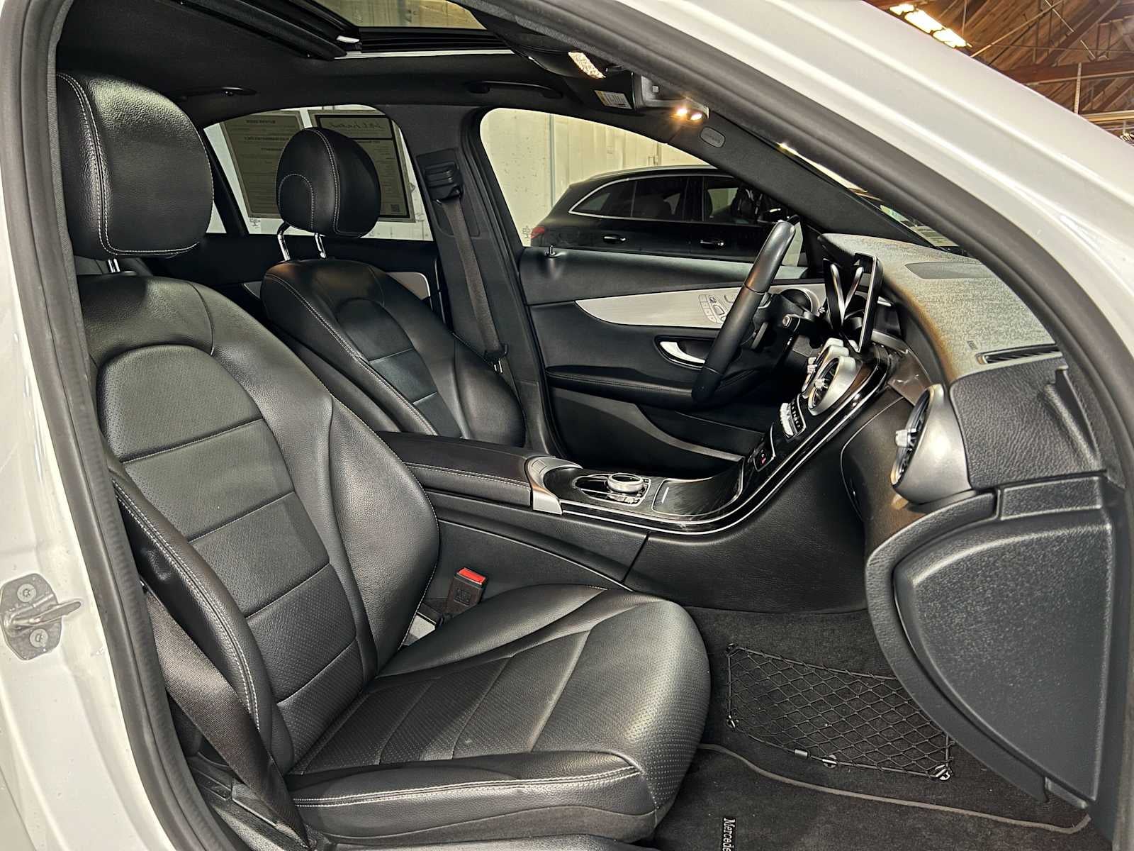 2021 Mercedes-Benz C 300 Sedan
