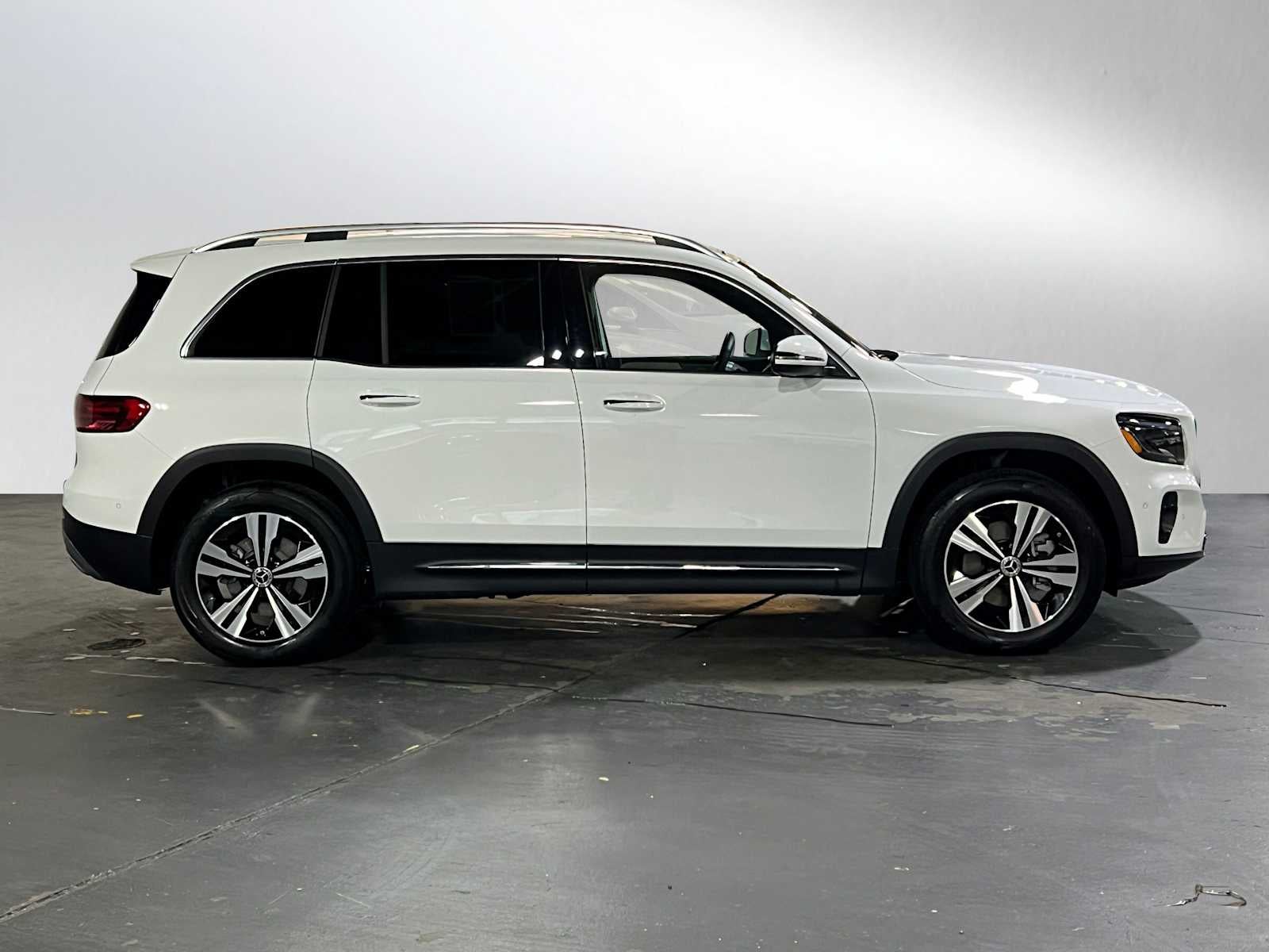 2025 Mercedes-Benz GLB 250 GLB 250