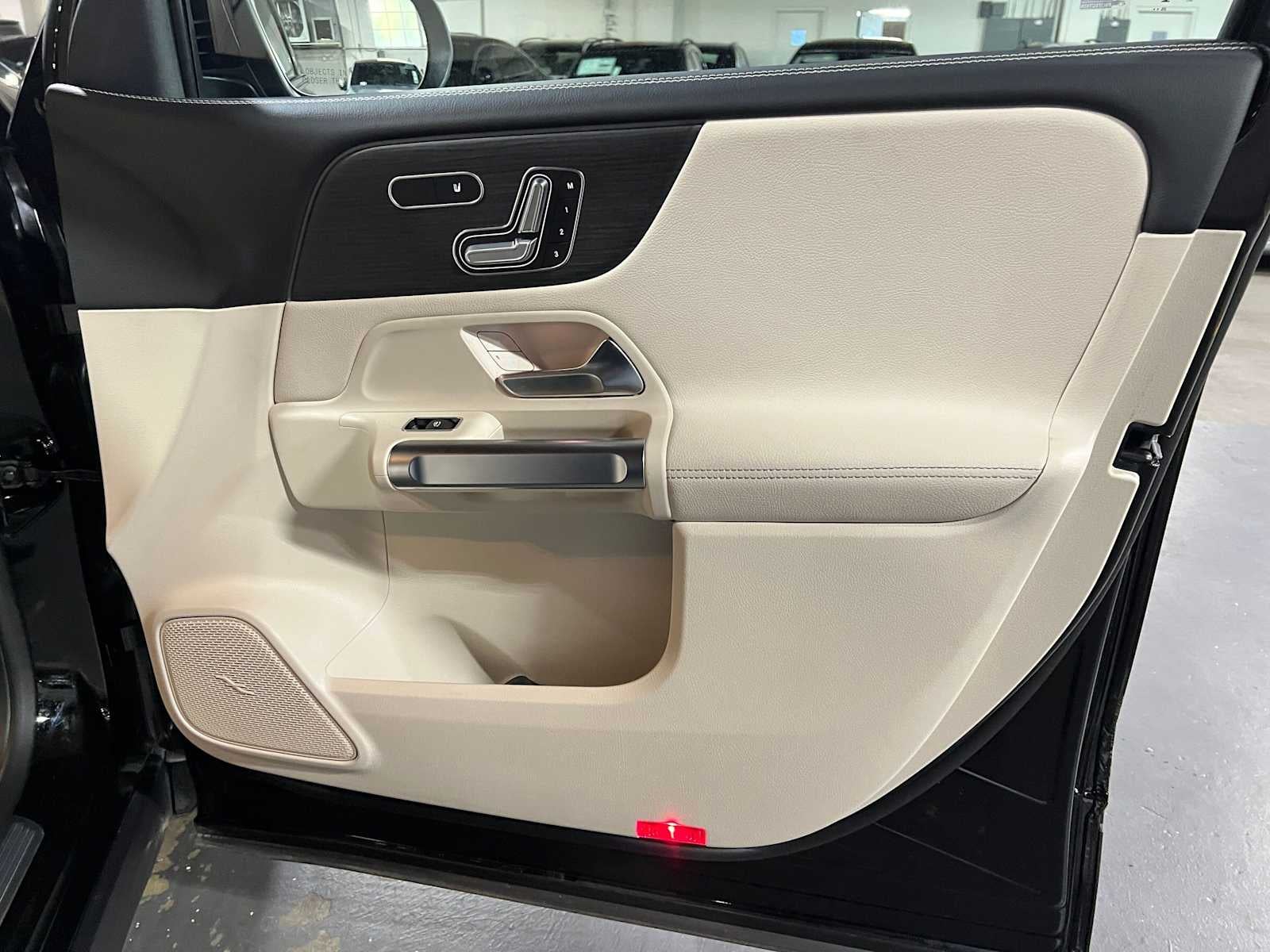 2026 Mercedes-Benz GLB 250 4MATIC® SUV