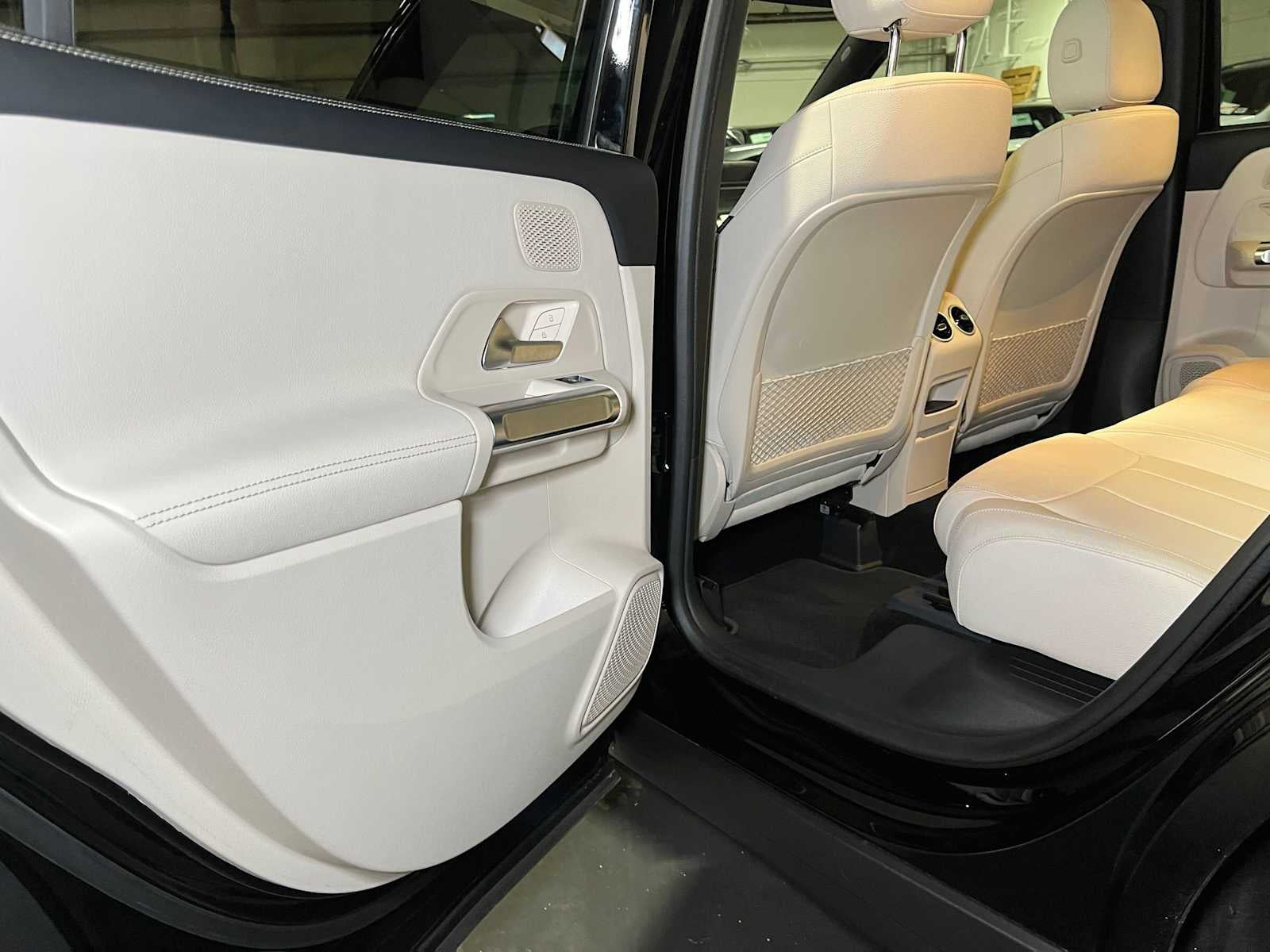 2026 Mercedes-Benz GLB 250 4MATIC® SUV