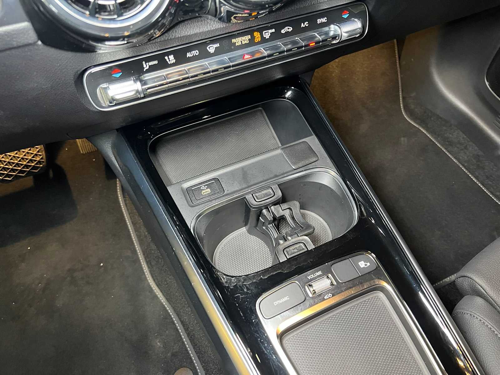 2026 Mercedes-Benz GLB 250 4MATIC® SUV