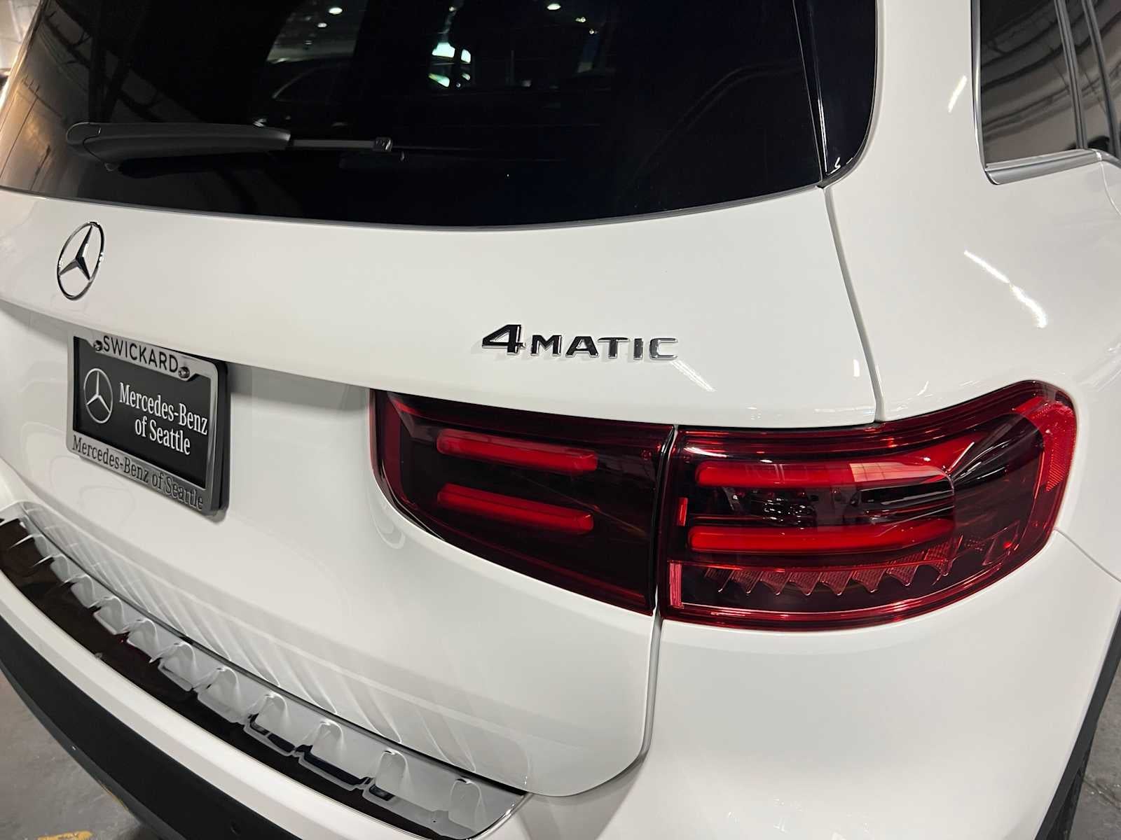 2026 Mercedes-Benz GLB 250 4MATIC® SUV