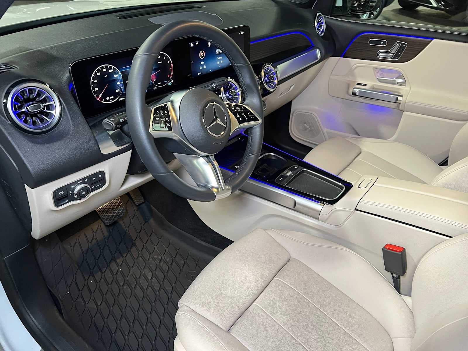 2026 Mercedes-Benz GLB 250 4MATIC® SUV