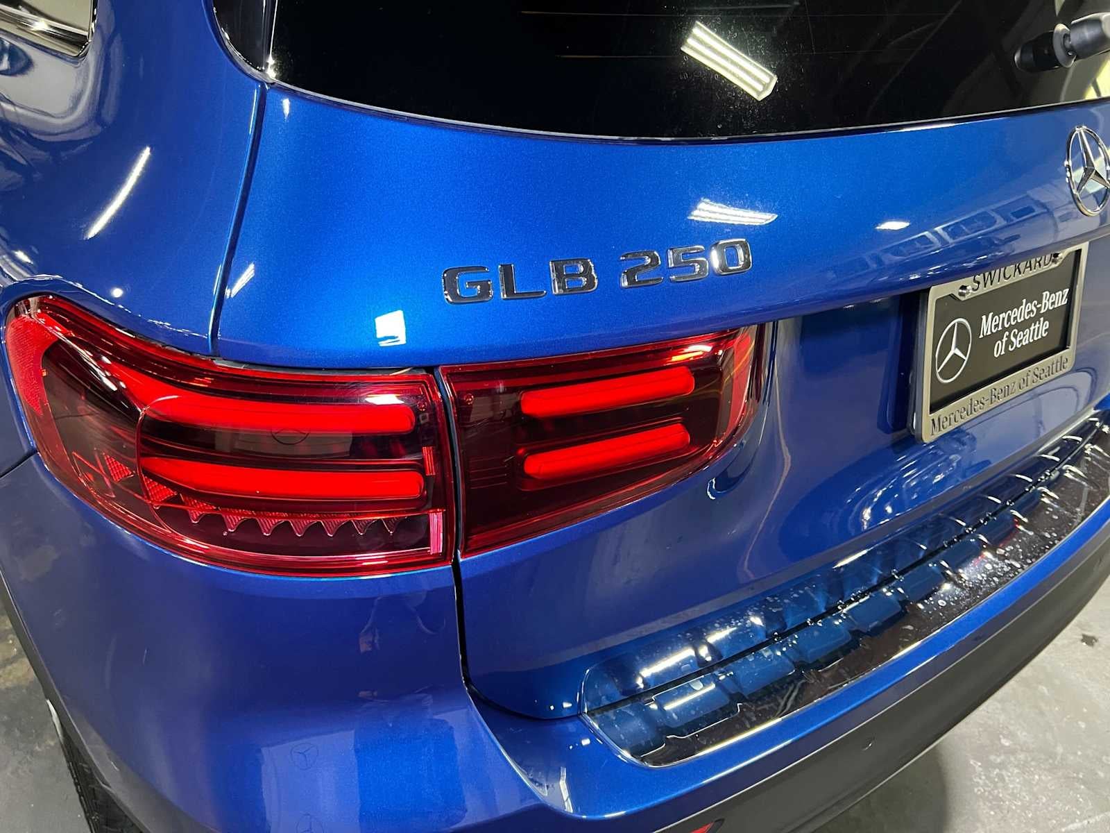 2026 Mercedes-Benz GLB 250 4MATIC® SUV