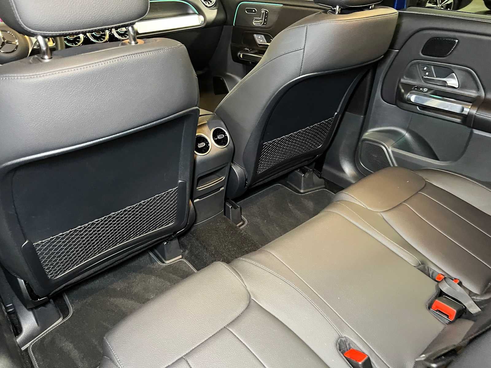 2026 Mercedes-Benz GLB 250 4MATIC® SUV
