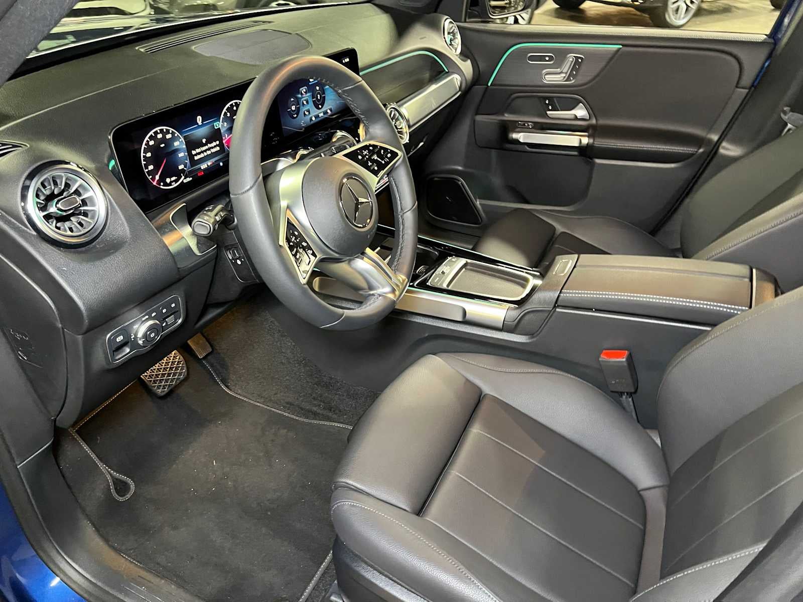 2026 Mercedes-Benz GLB 250 4MATIC® SUV