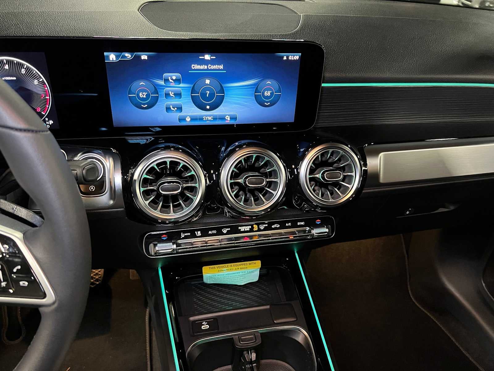 2026 Mercedes-Benz GLB 250 4MATIC® SUV