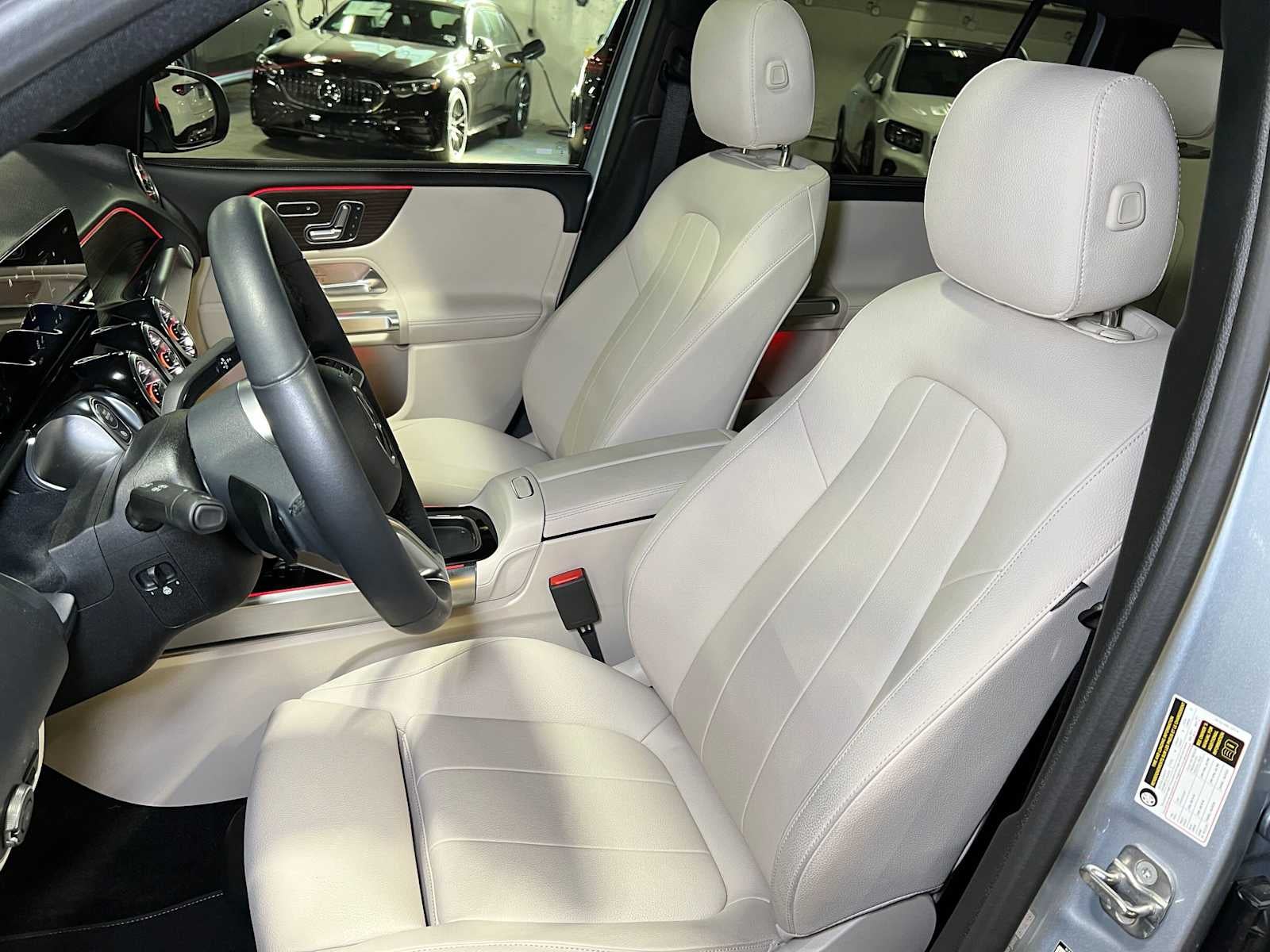 2026 Mercedes-Benz GLB 250 4MATIC® SUV