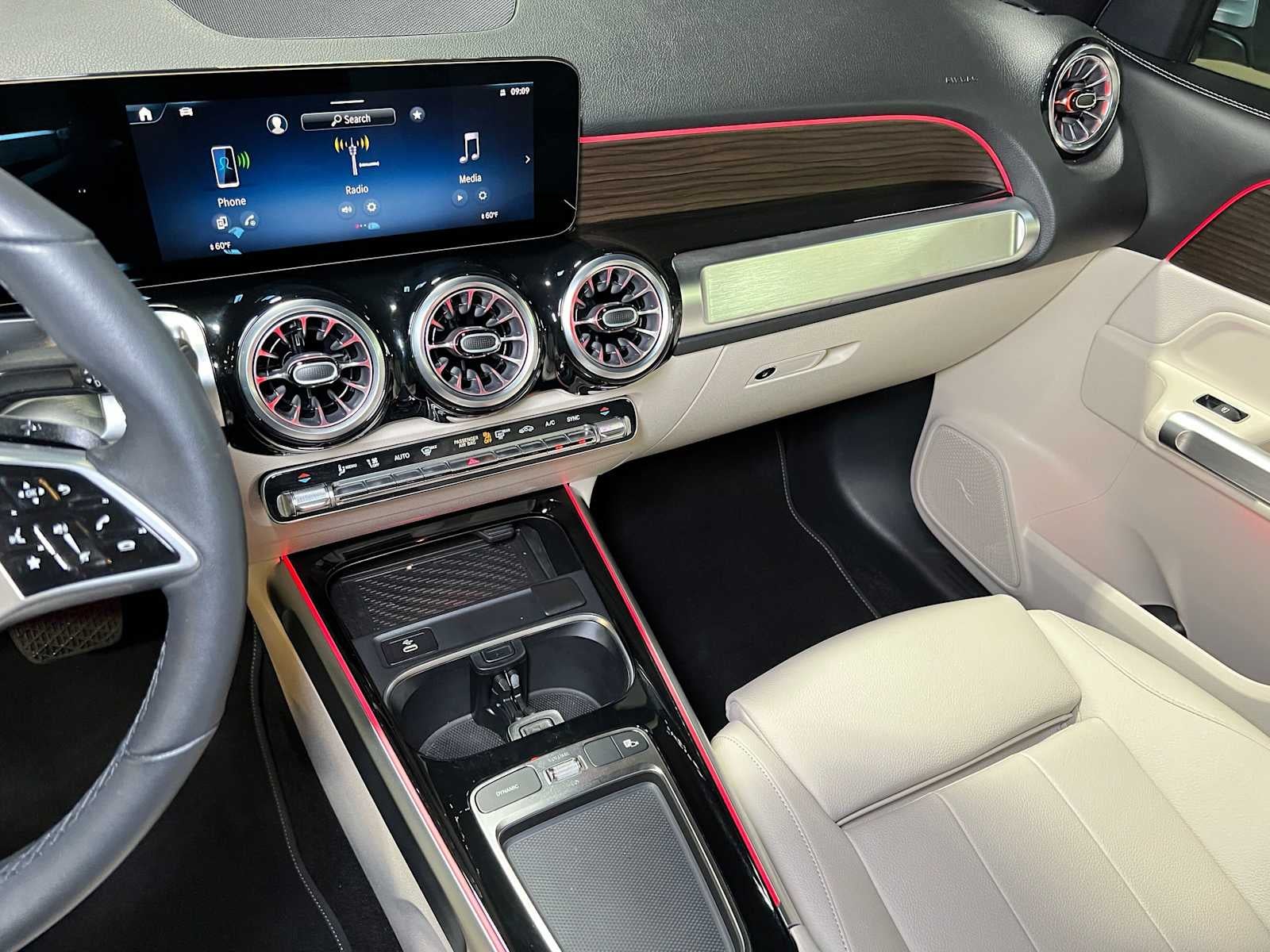 2026 Mercedes-Benz GLB 250 4MATIC® SUV
