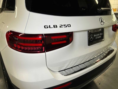 2026 Mercedes-Benz GLB 250 4MATIC® SUV