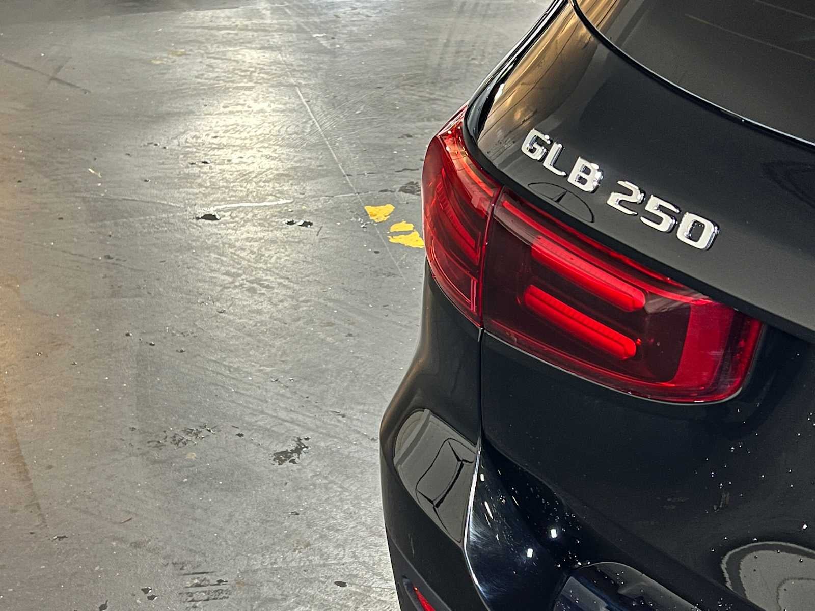 2025 Mercedes-Benz GLB 250 GLB 250