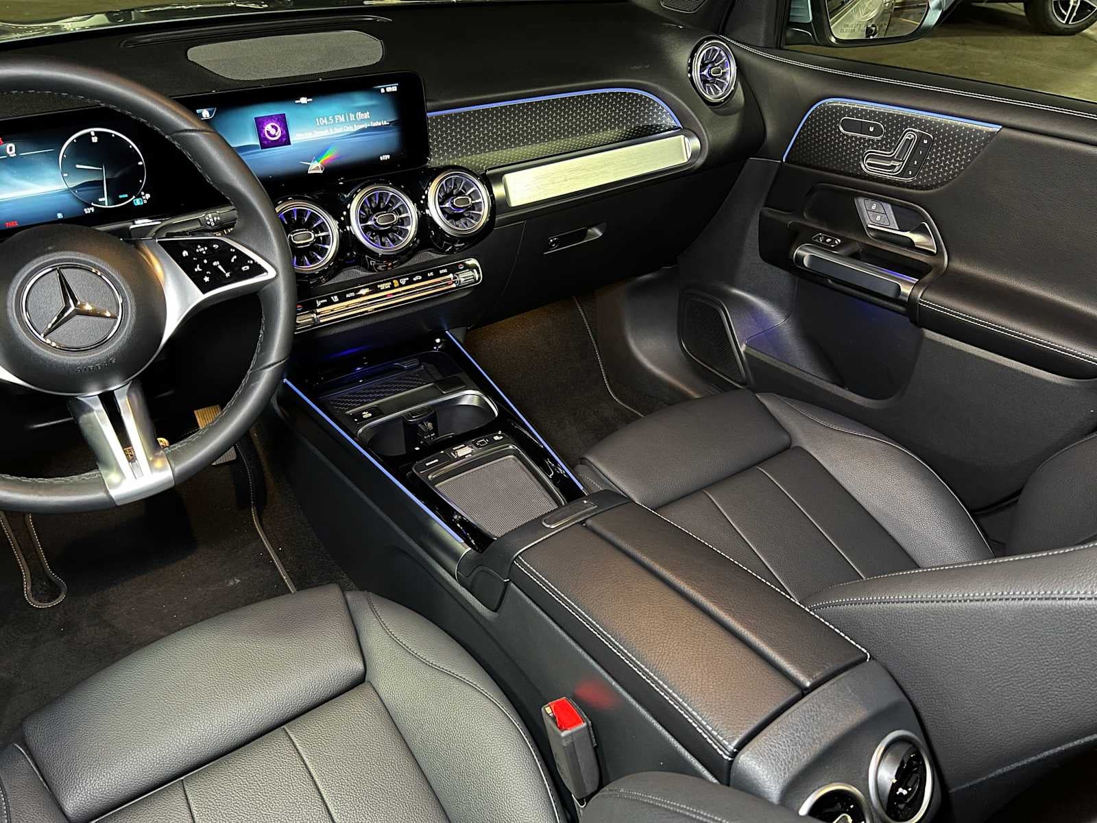 2025 Mercedes-Benz GLB 250 GLB 250