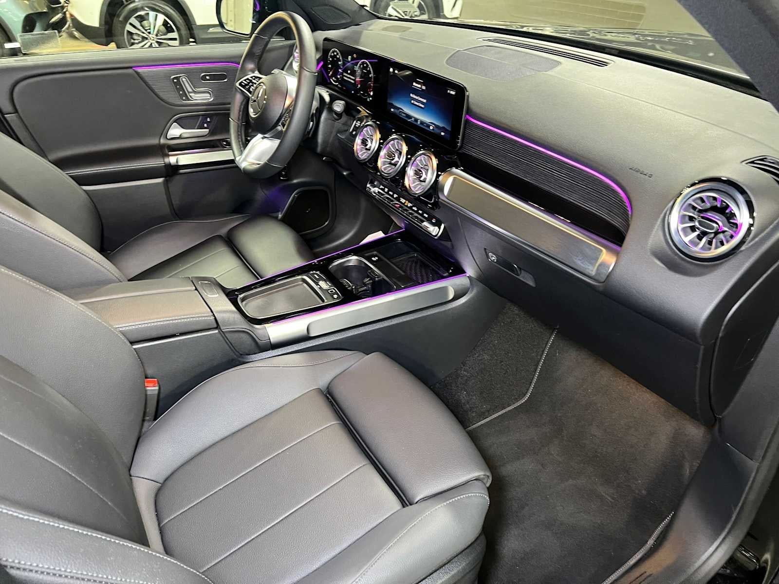 2026 Mercedes-Benz GLB 250 4MATIC® SUV
