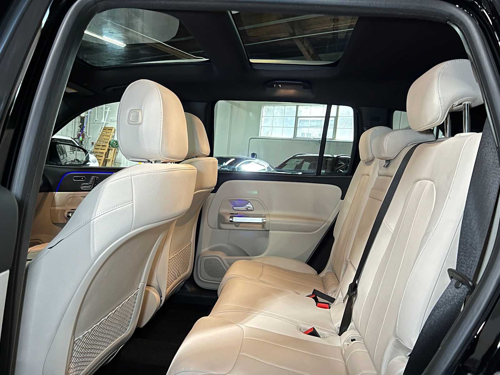 2025 Mercedes-Benz GLB 250 4MATIC® SUV