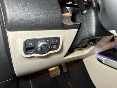 2025 Mercedes-Benz GLB 250 4MATIC® SUV