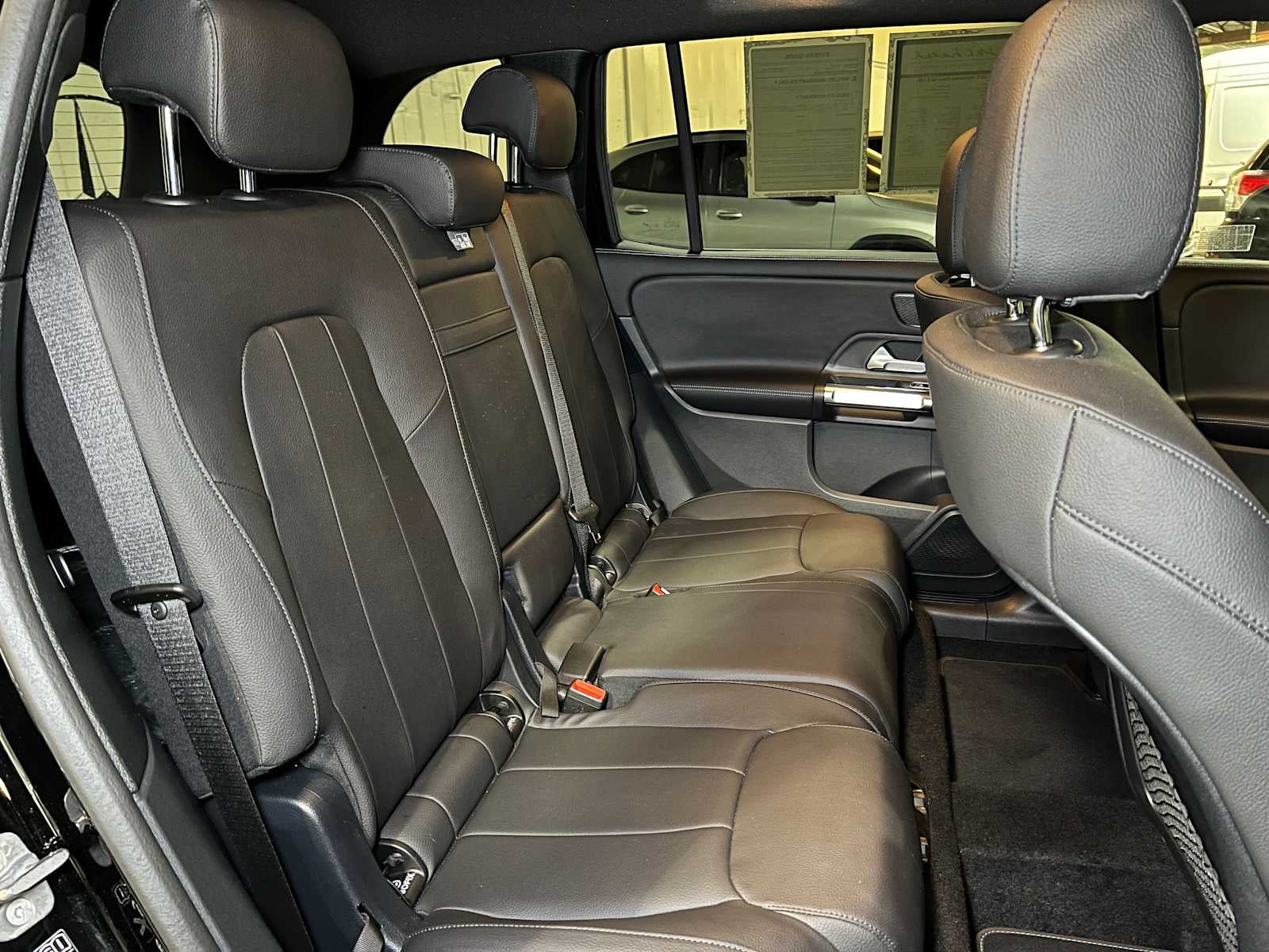 2025 Mercedes-Benz GLB GLB 250