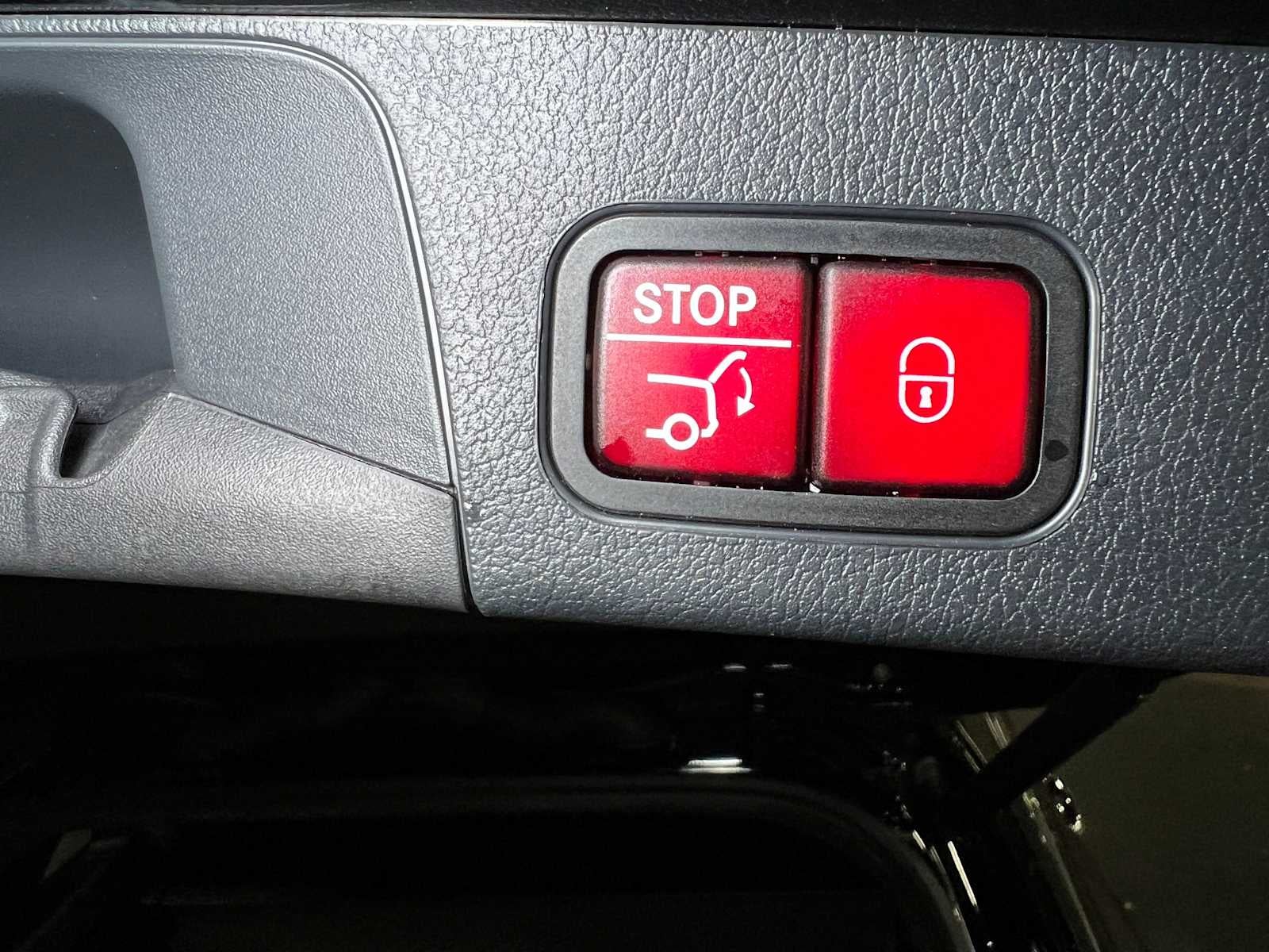 2025 Mercedes-Benz GLB GLB 250