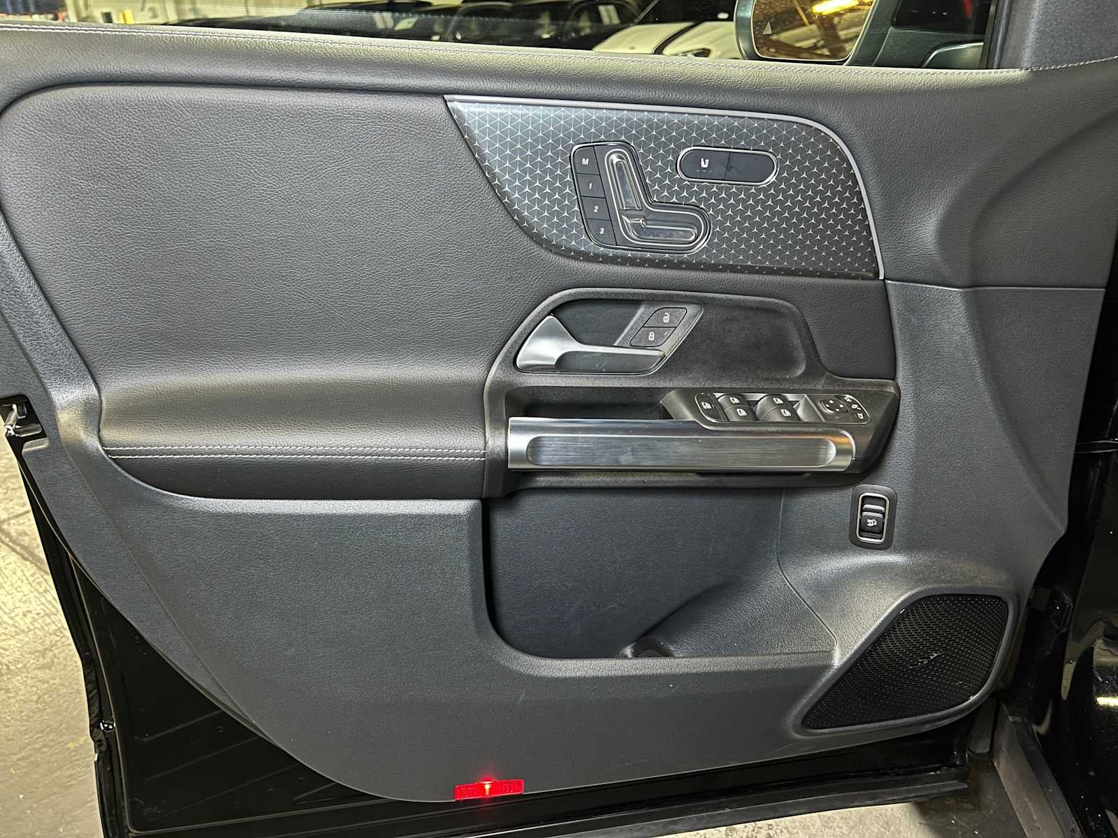 2025 Mercedes-Benz GLB GLB 250