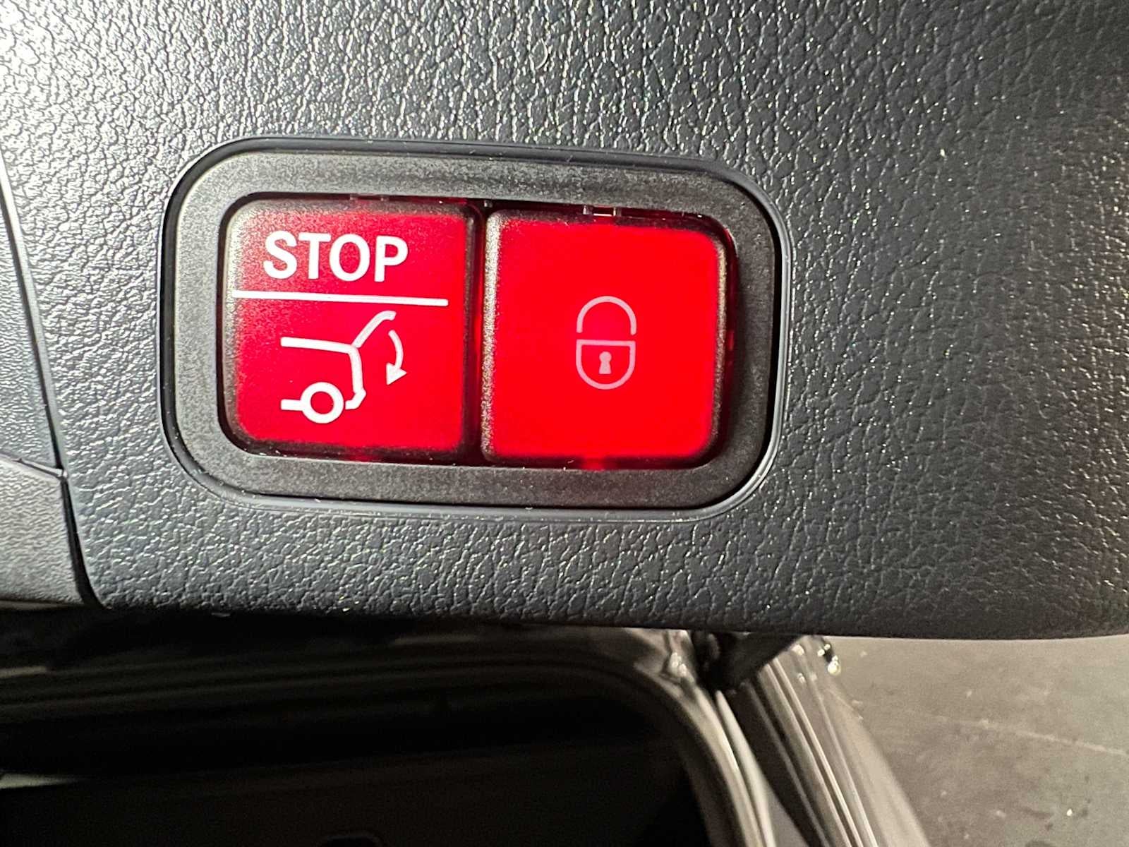 2025 Mercedes-Benz GLB 250 GLB 250