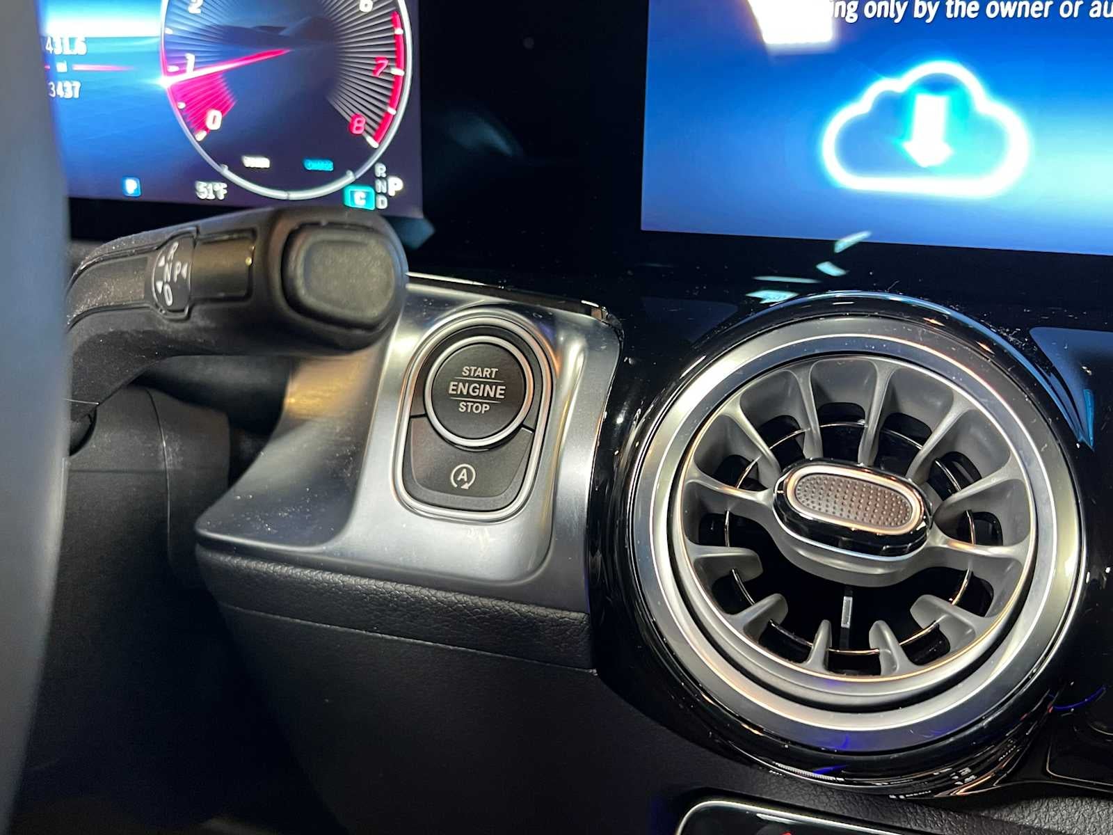 2025 Mercedes-Benz GLB 250 GLB 250