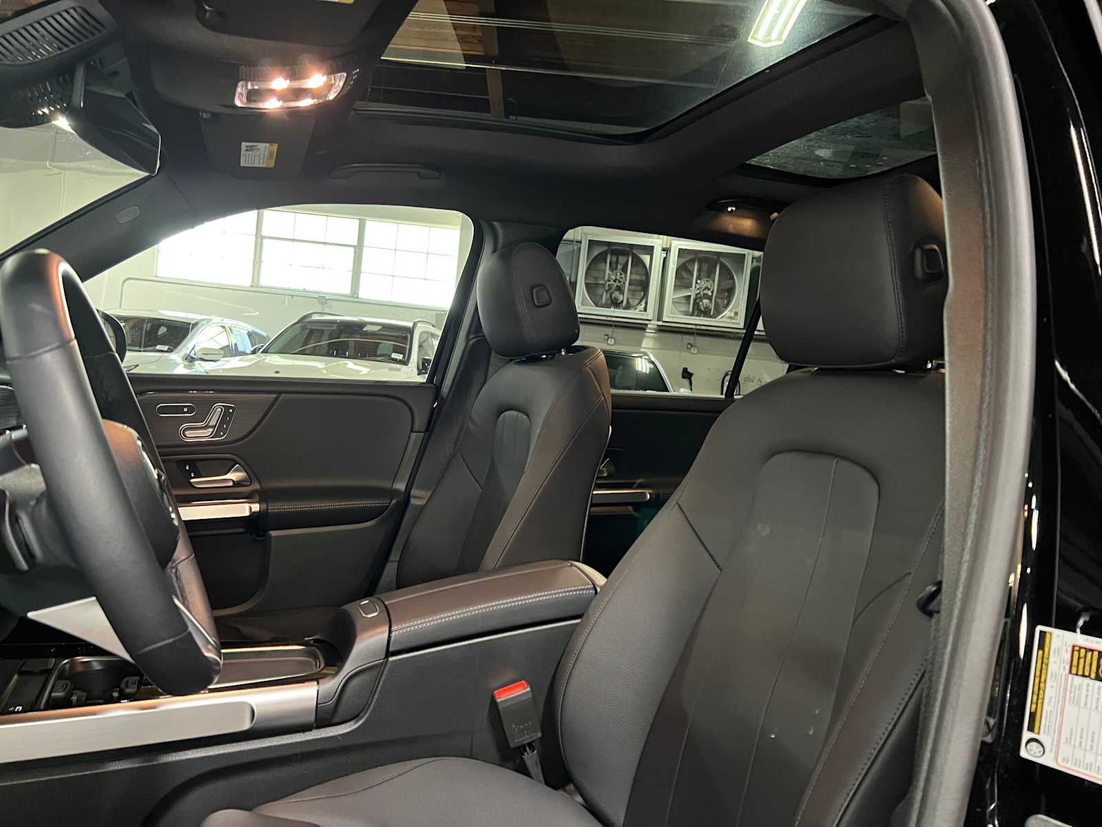 2026 Mercedes-Benz GLB 250 4MATIC® SUV