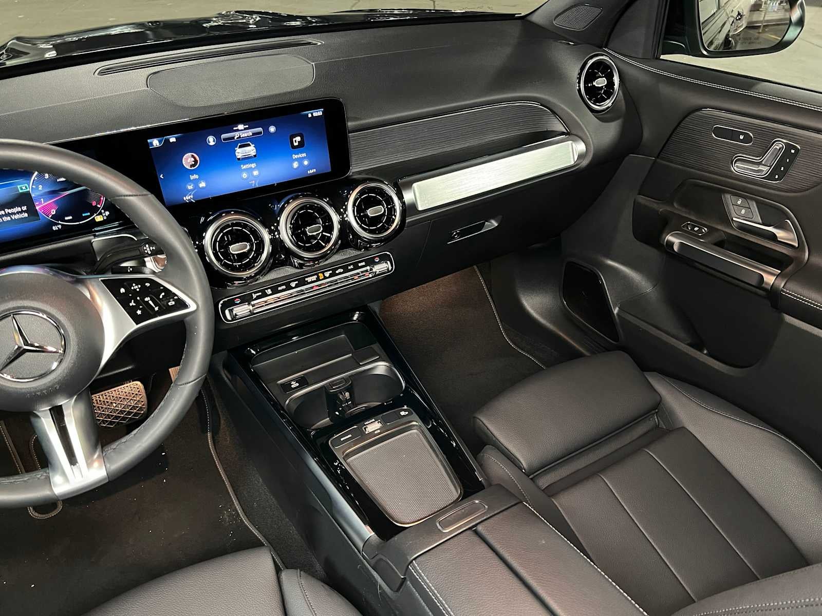 2026 Mercedes-Benz GLB 250 4MATIC® SUV